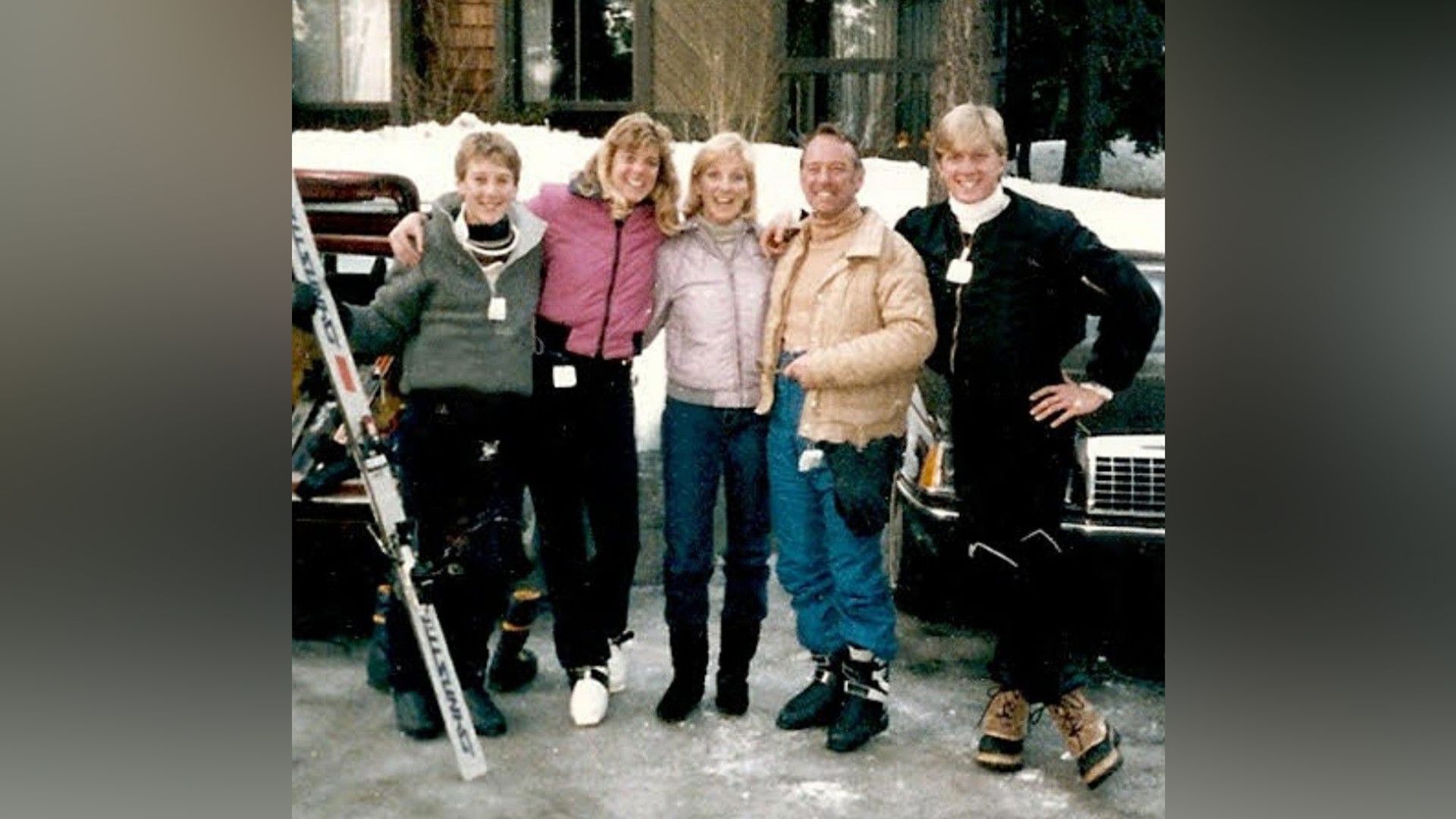 William Zabka con su familia