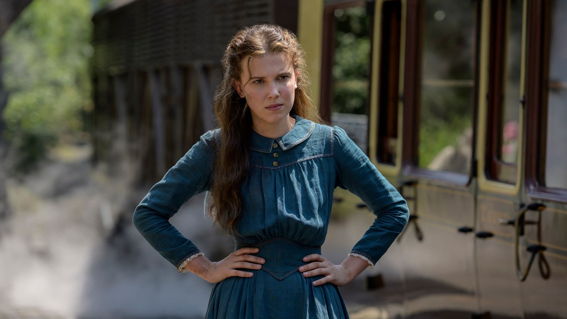 Millie Bobby Brown como Enola Holmes