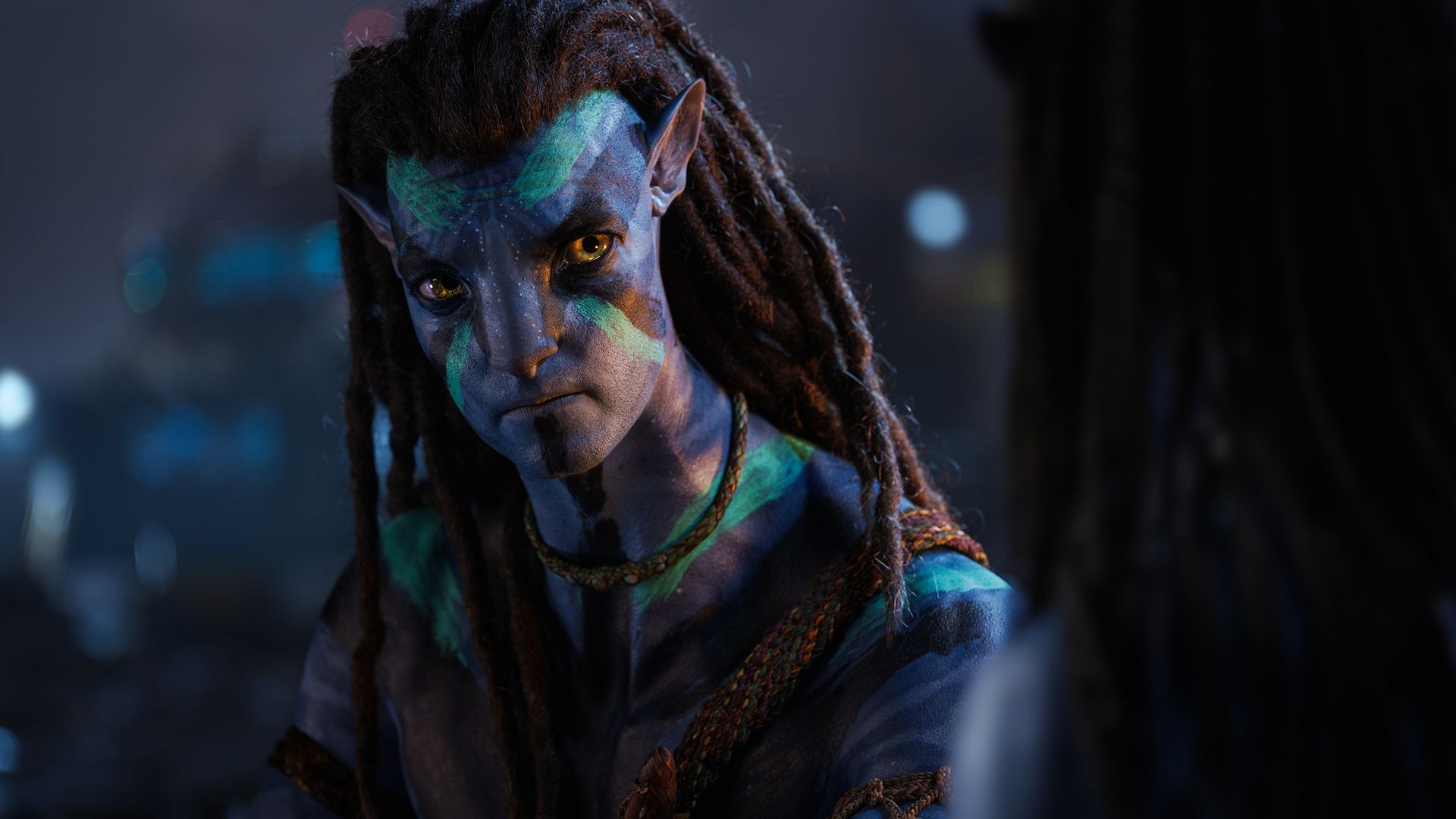Sam Worthington en la película "Avatar: The Way of Water"