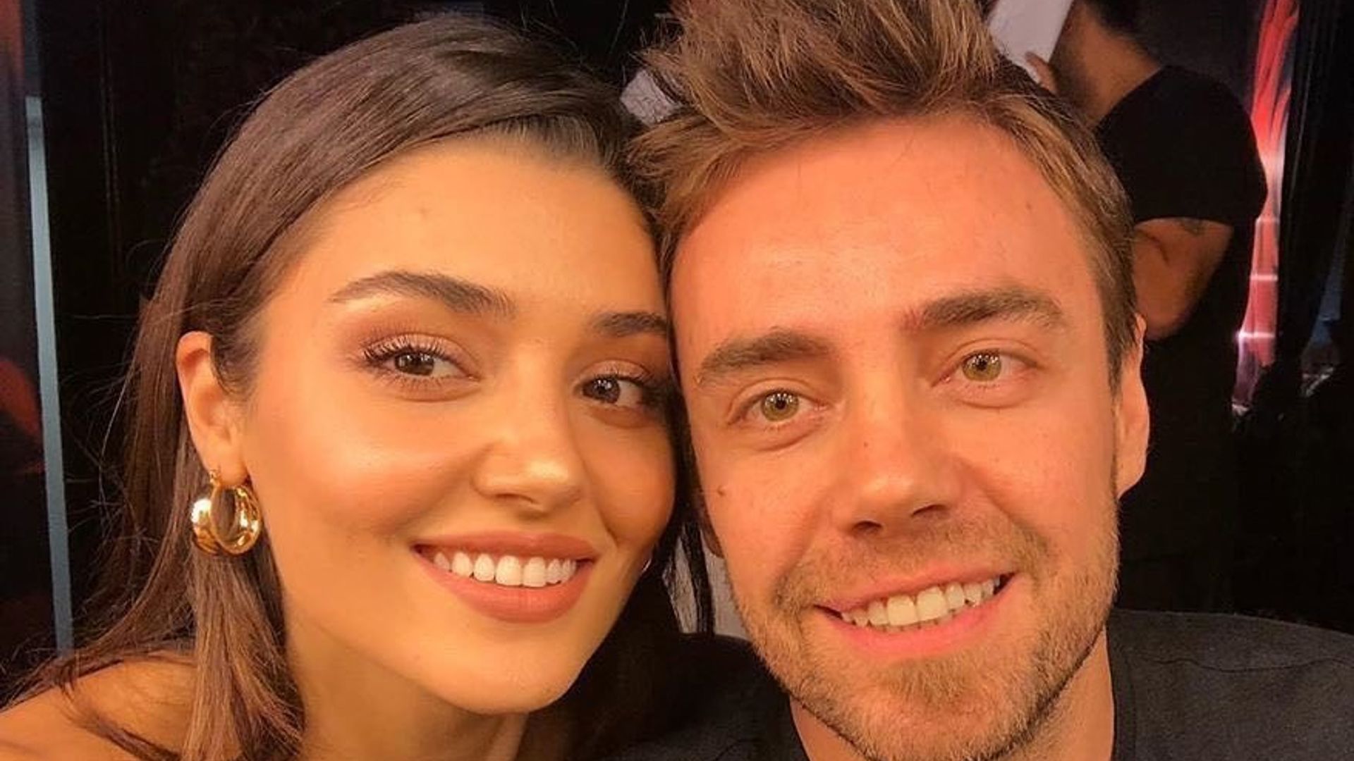 Hande Erçel y Marat Dalkılıç