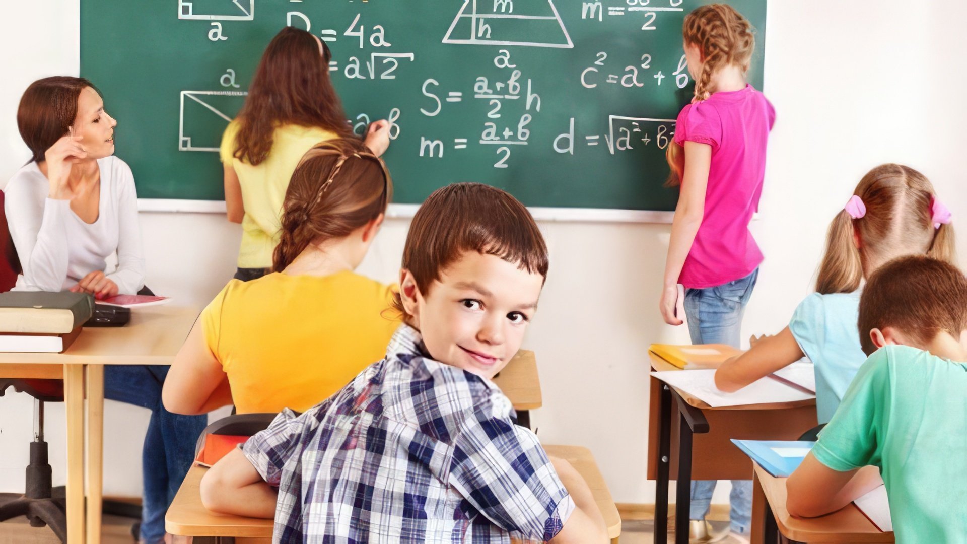 Ofrecer una educación de calidad es una prioridad para Sagitario y Géminis