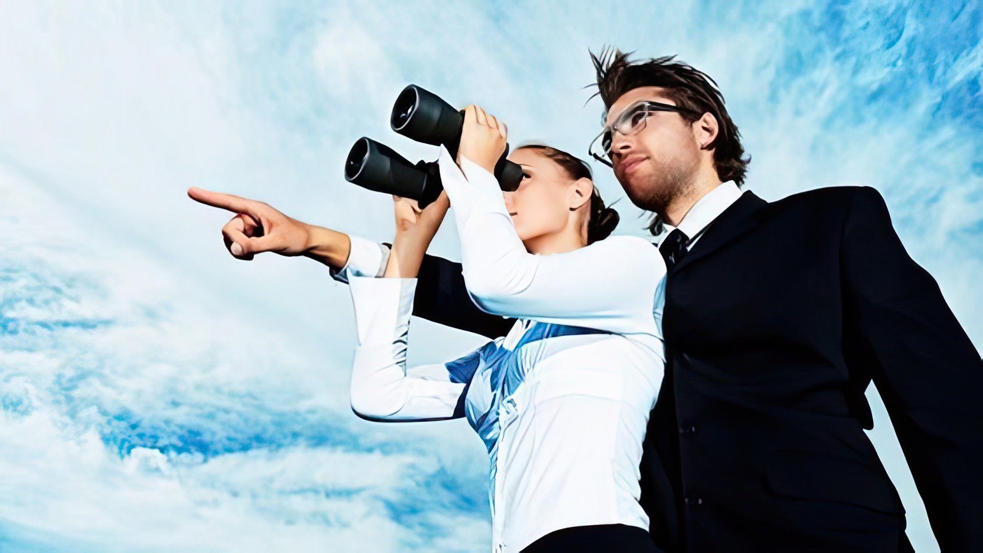 Si una mujer Géminis y un hombre Leo son colegas, pueden lograr un éxito significativo en su ámbito profesional