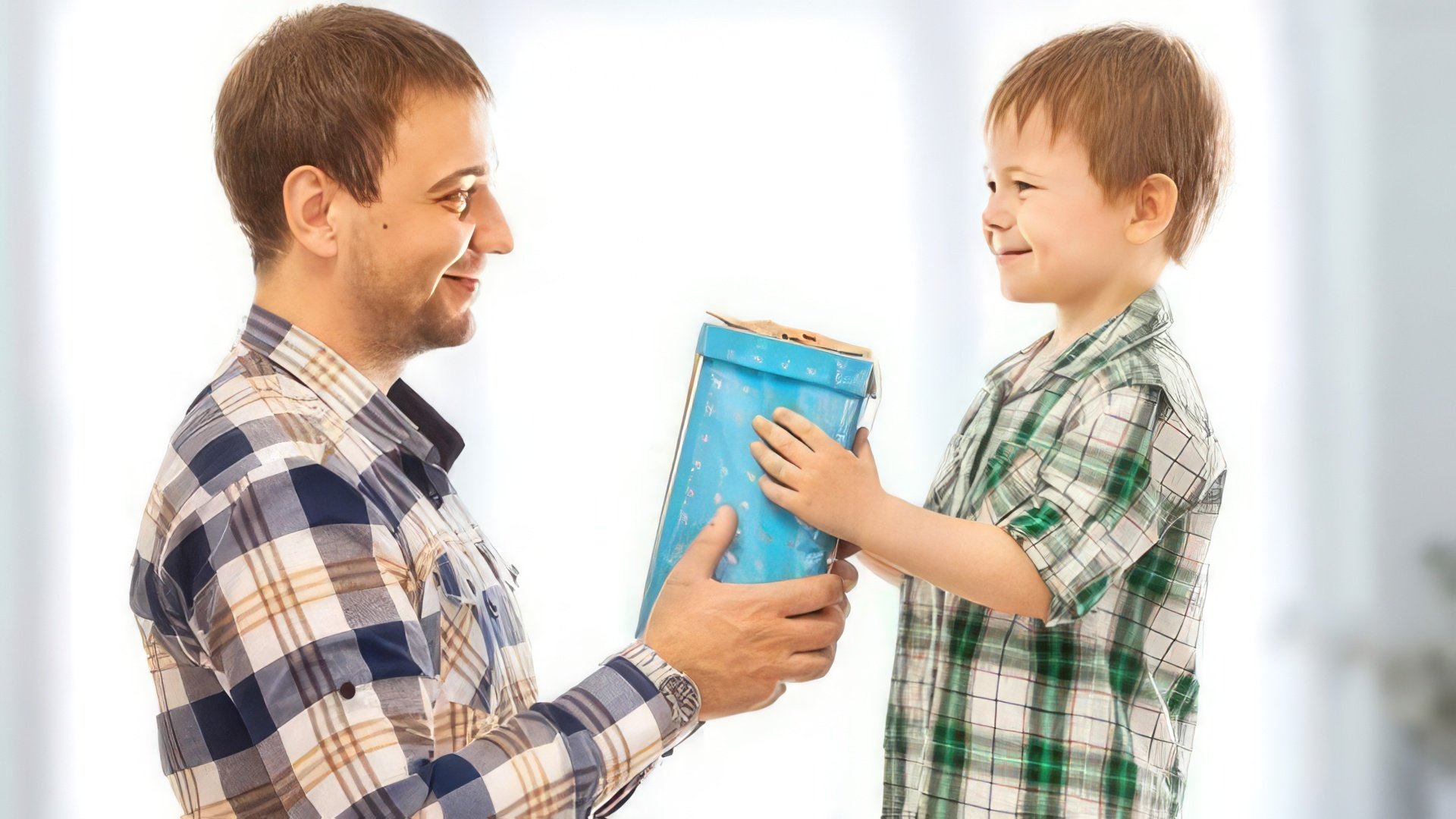 El hombre Virgo es un padre amoroso.