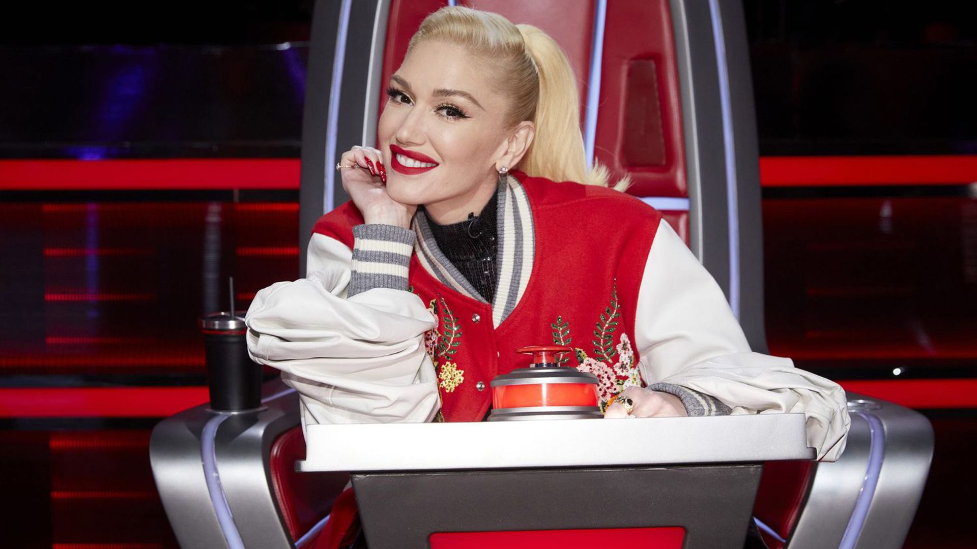 Gwen Stefani en el programa de televisión "The Voice"