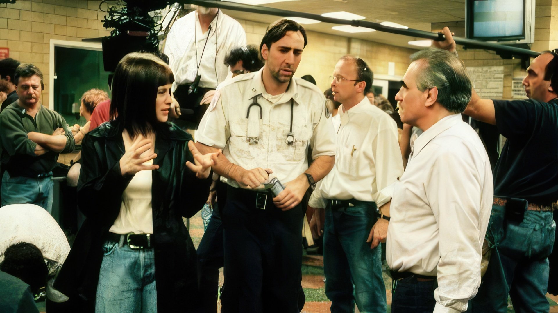 Nicolas Cage y Patricia Arquette en el set de Bringing Out the Dead