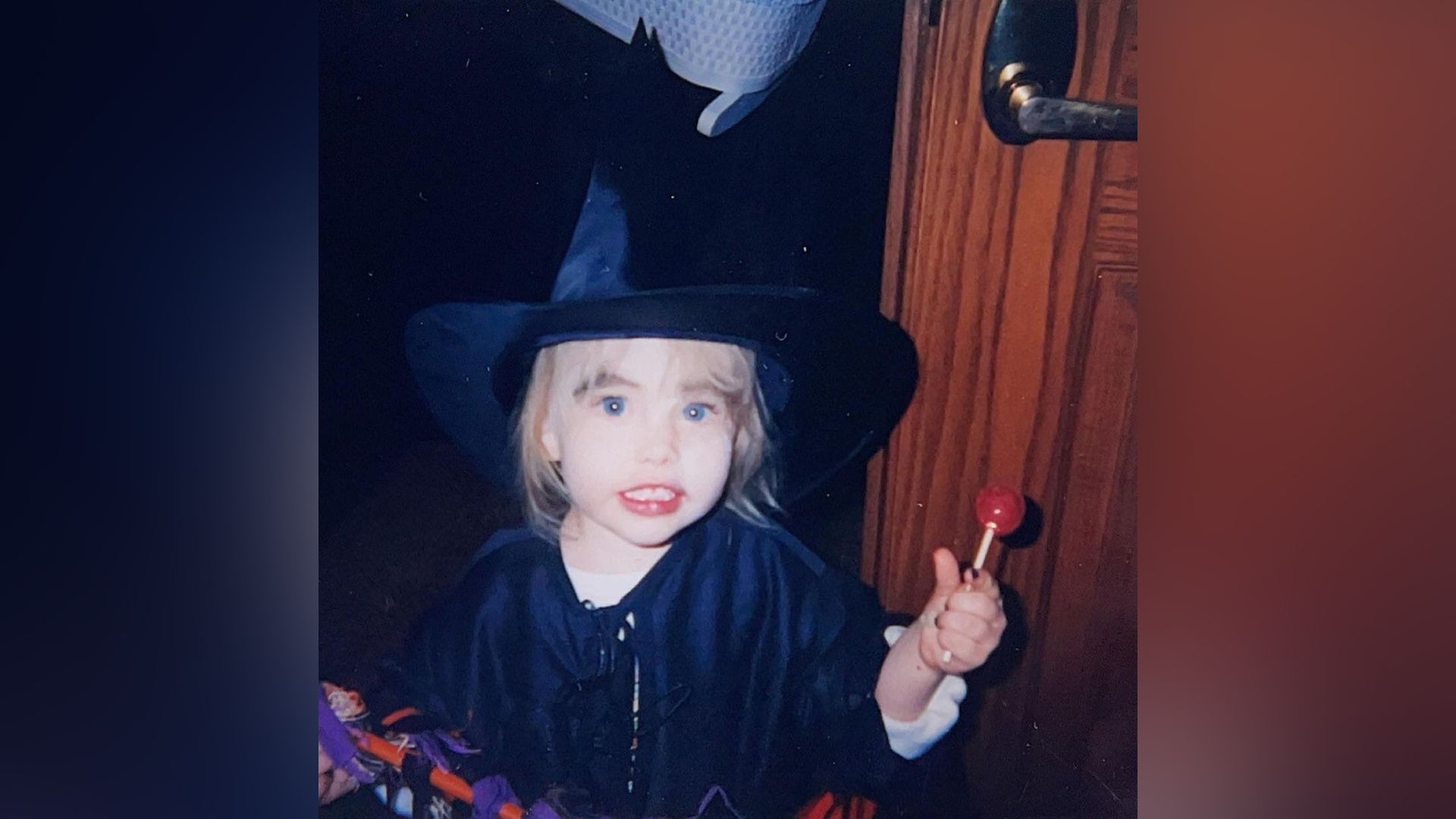 Suzanna Son de niña
