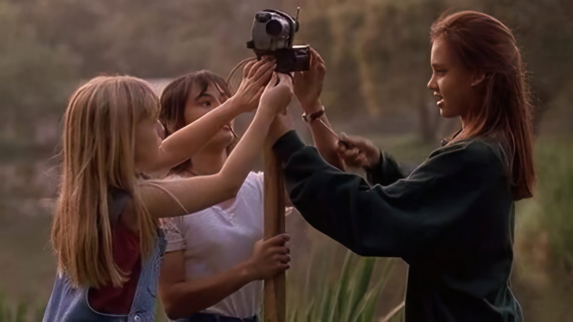 Jessica Alba en la película "Camp Nowhere"