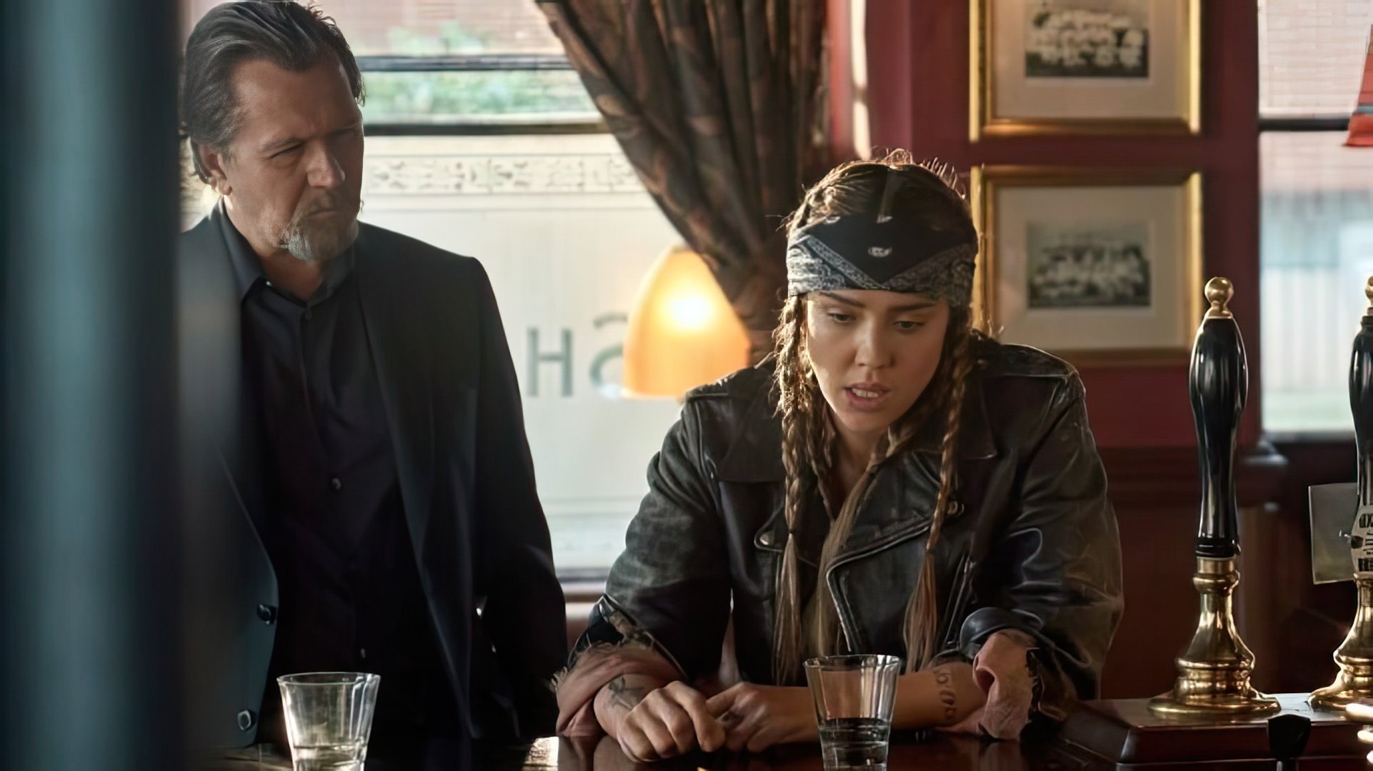 The Killer's Game: Jessica Alba y Gary Oldman