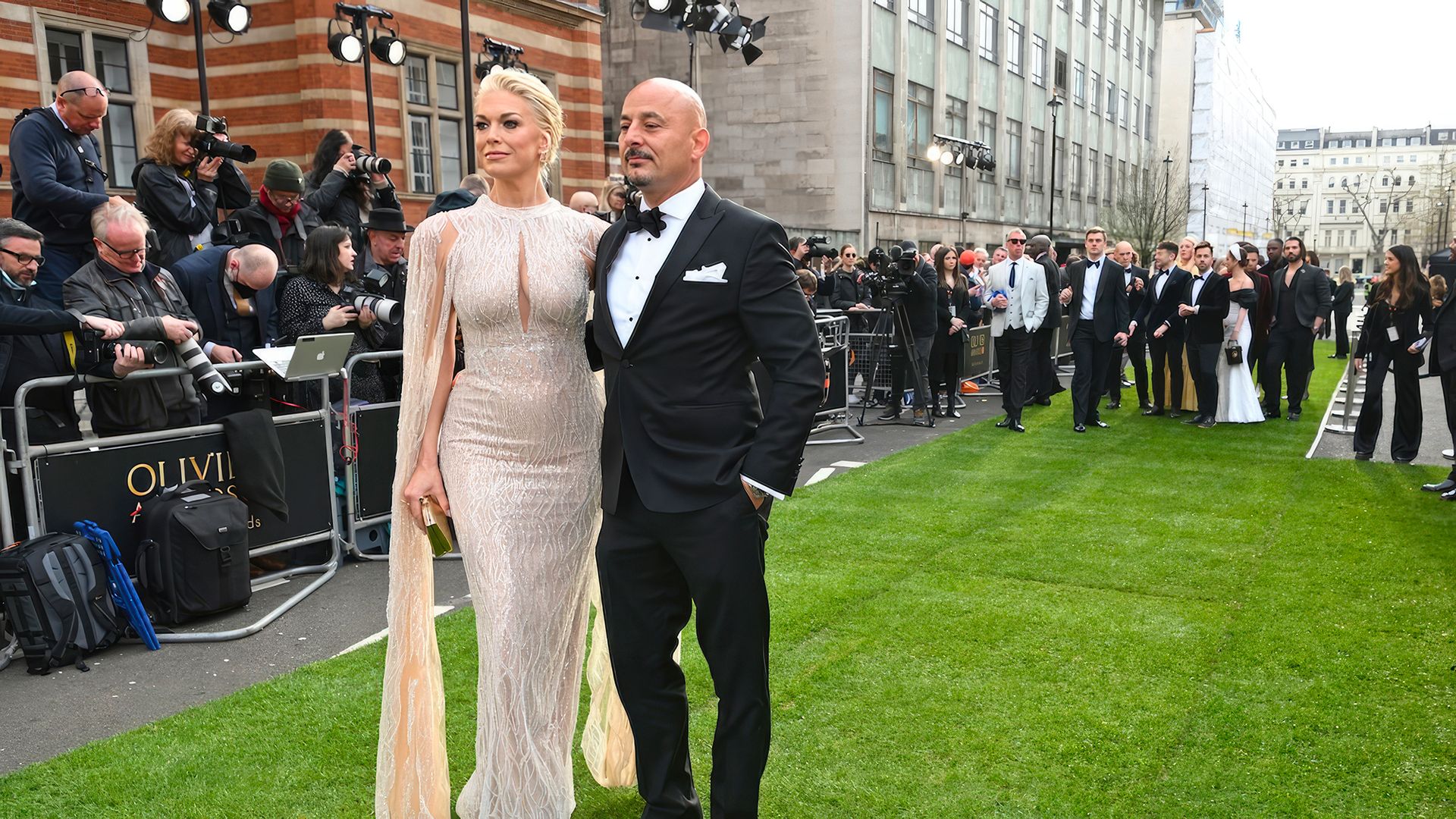 Hannah Waddingham y Gianluca Cugnetto