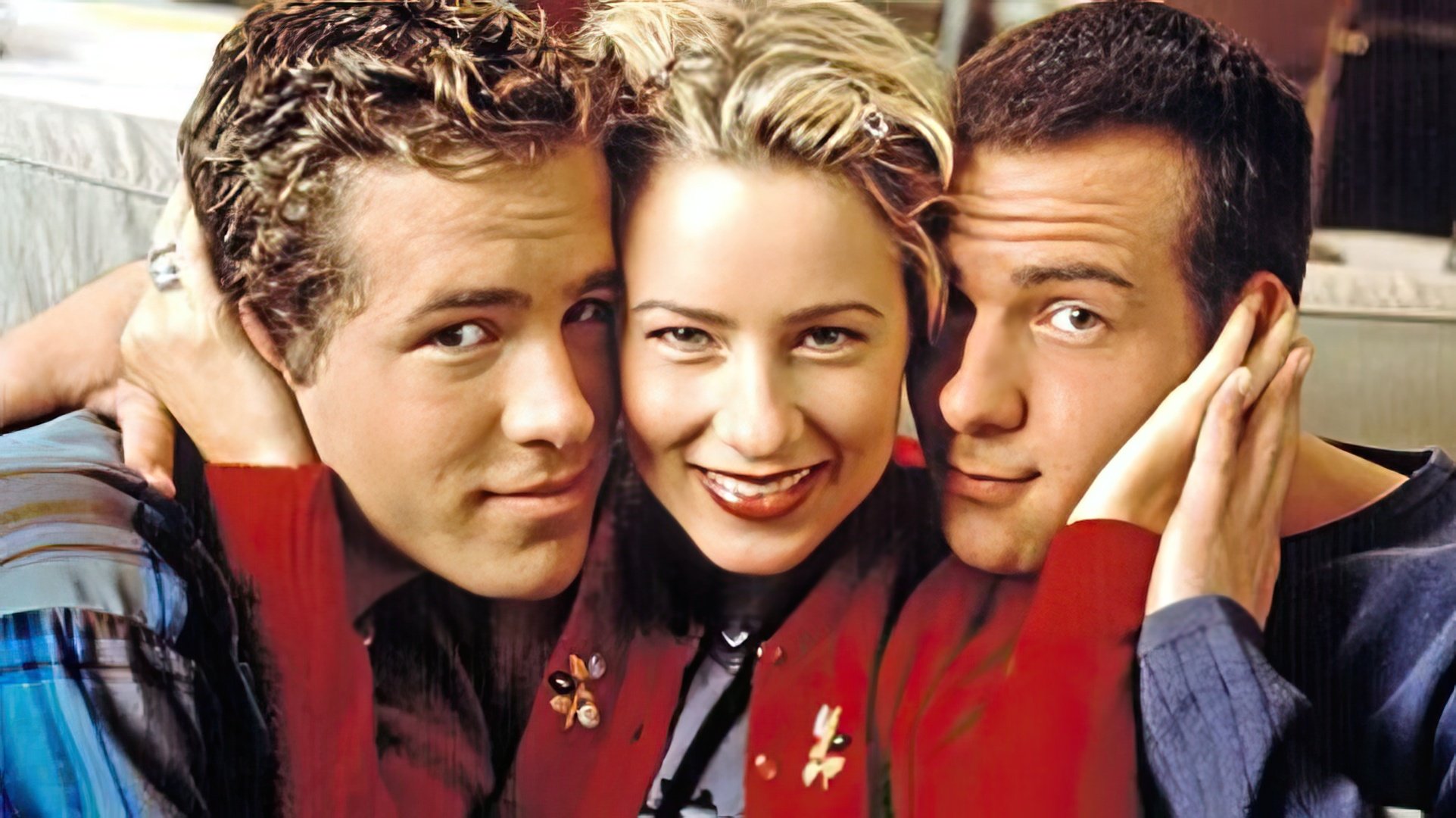 Una escena de la serie de televisión Two Guys and a Girl
