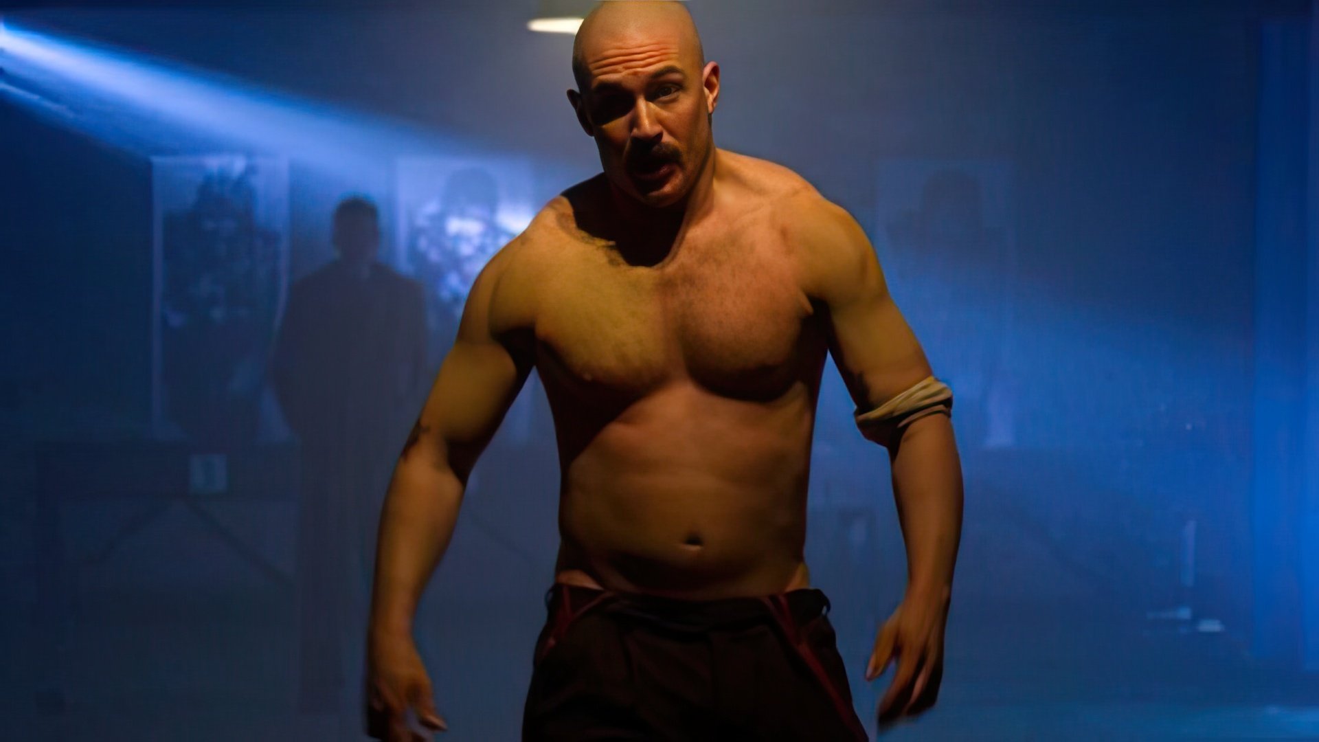 Tom Hardy como Bronson
