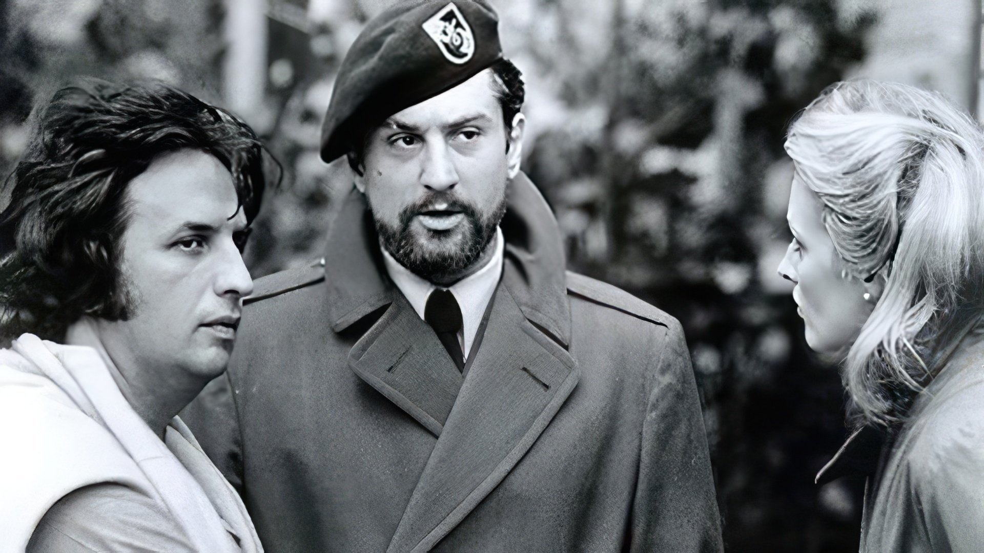 Michael Cimino, Robert De Niro y Meryl Streep en el set de The Deer Hunter