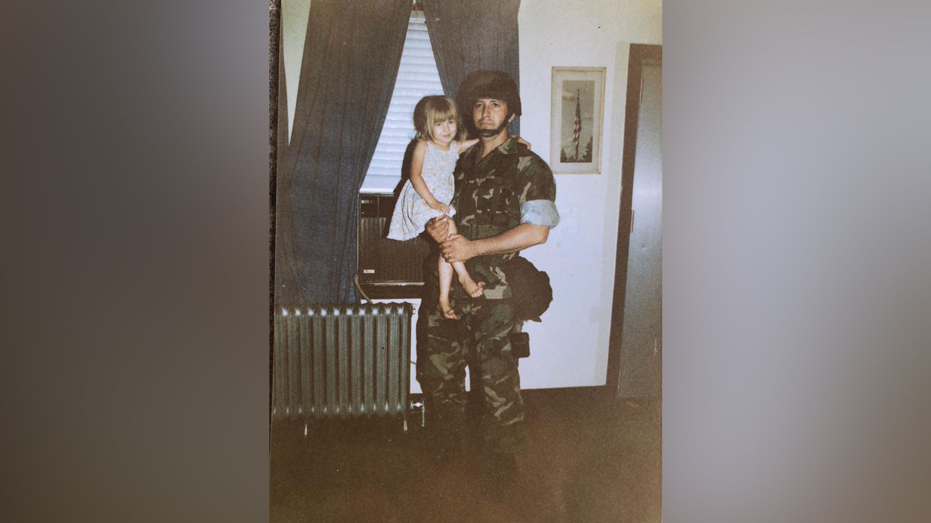 Christina Aguilera de niña (con su padre)