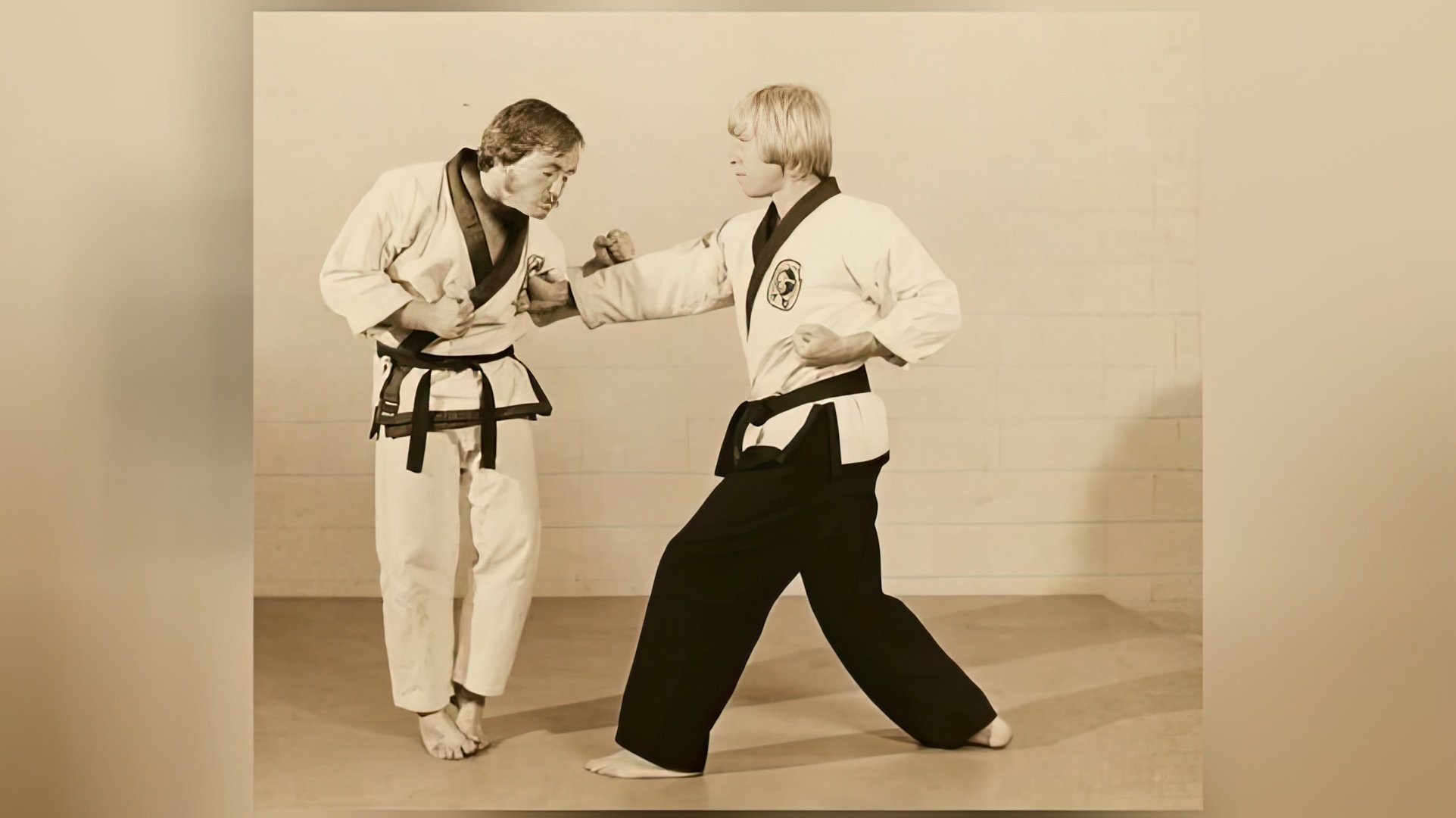 Chuck Norris tenía su propia escuela de artes marciales