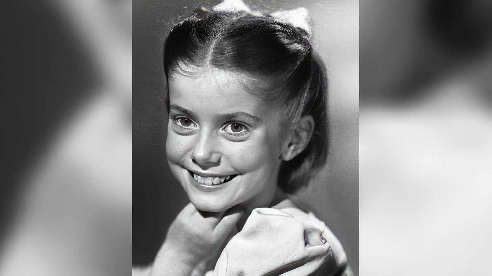 Catherine Deneuve de niña