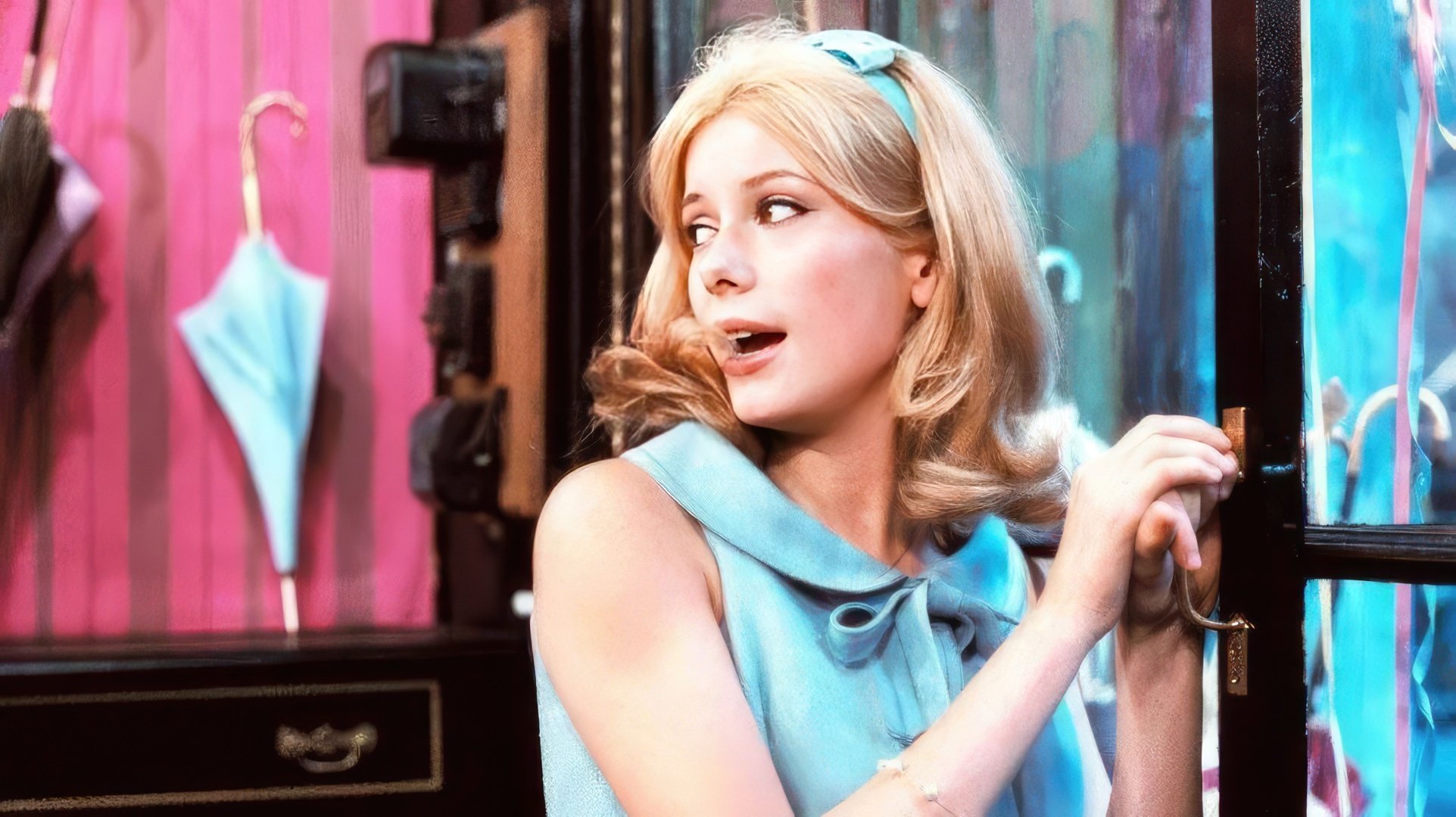 Catherine Deneuve en The Umbrellas of Cherbourg