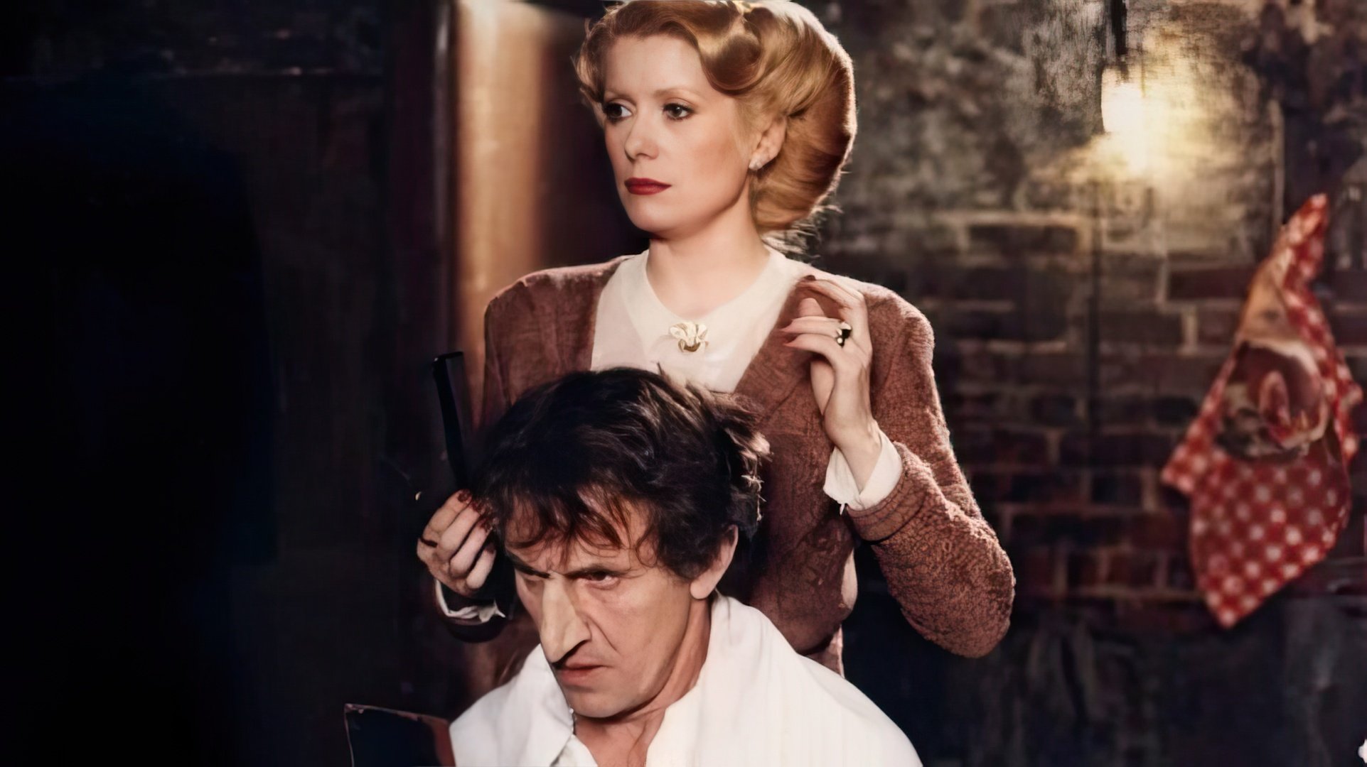 Gérard Depardieu y Catherine Deneuve en 'El Último Metro'