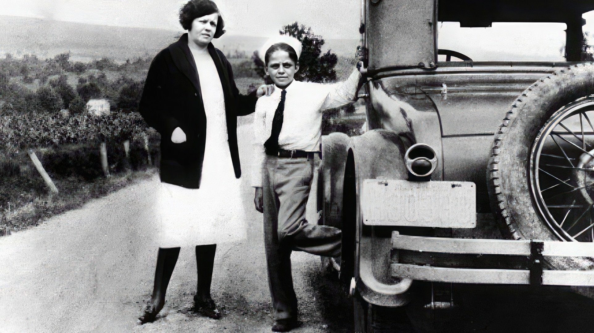 Frank Sinatra con su mamá