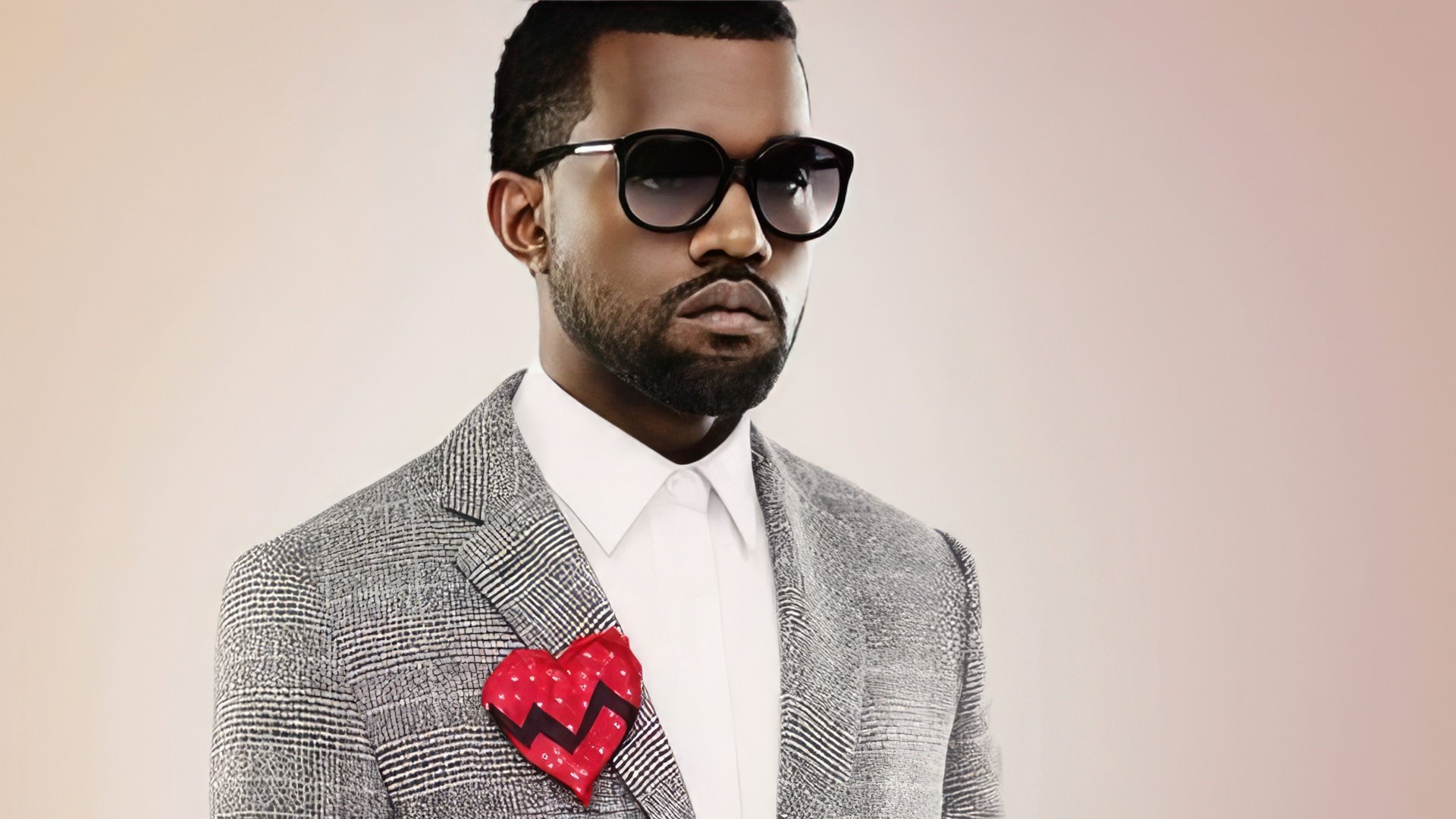 Kanye West diseña ropa y calzado
