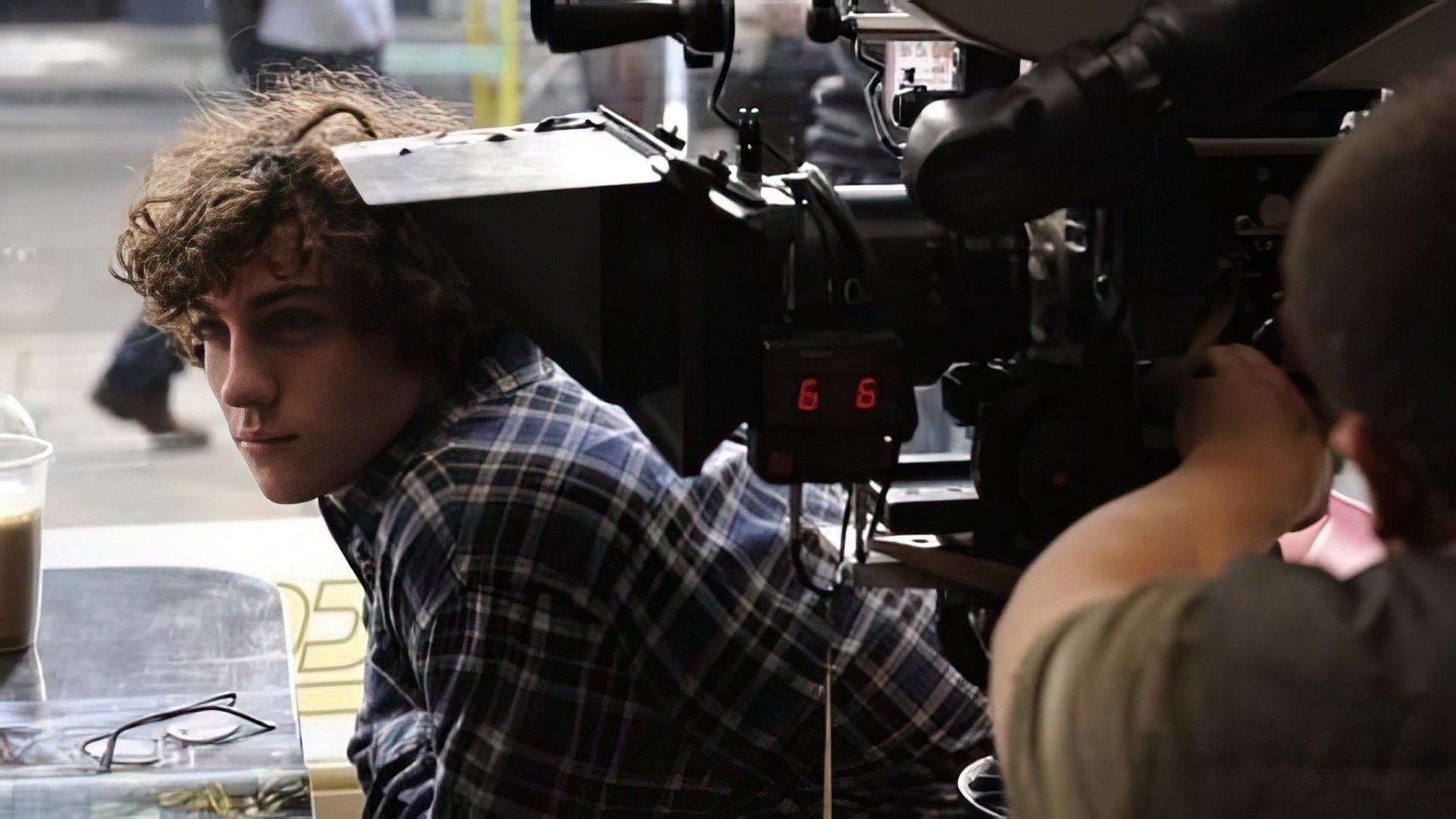 Actor Aaron Johnson en el Set