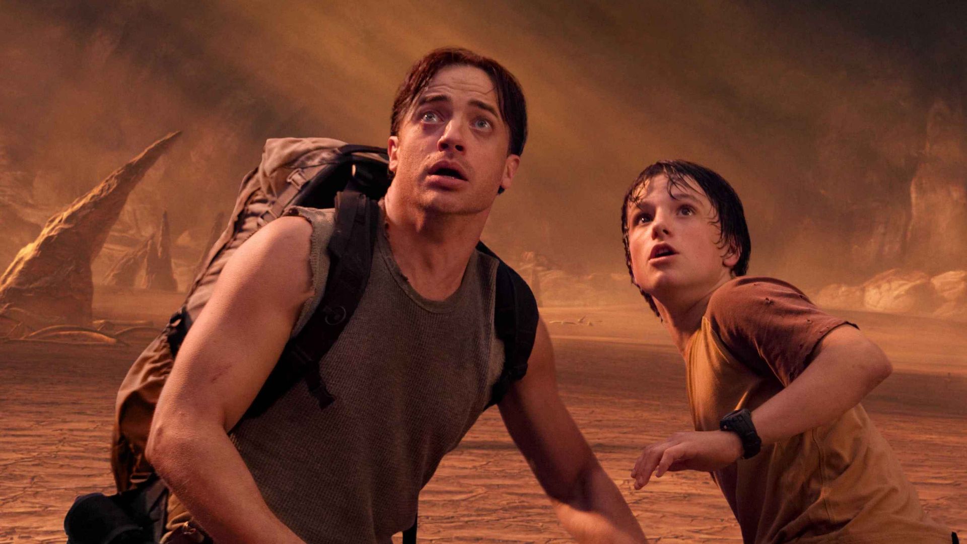 Josh Hutcherson y Brendan Fraser
