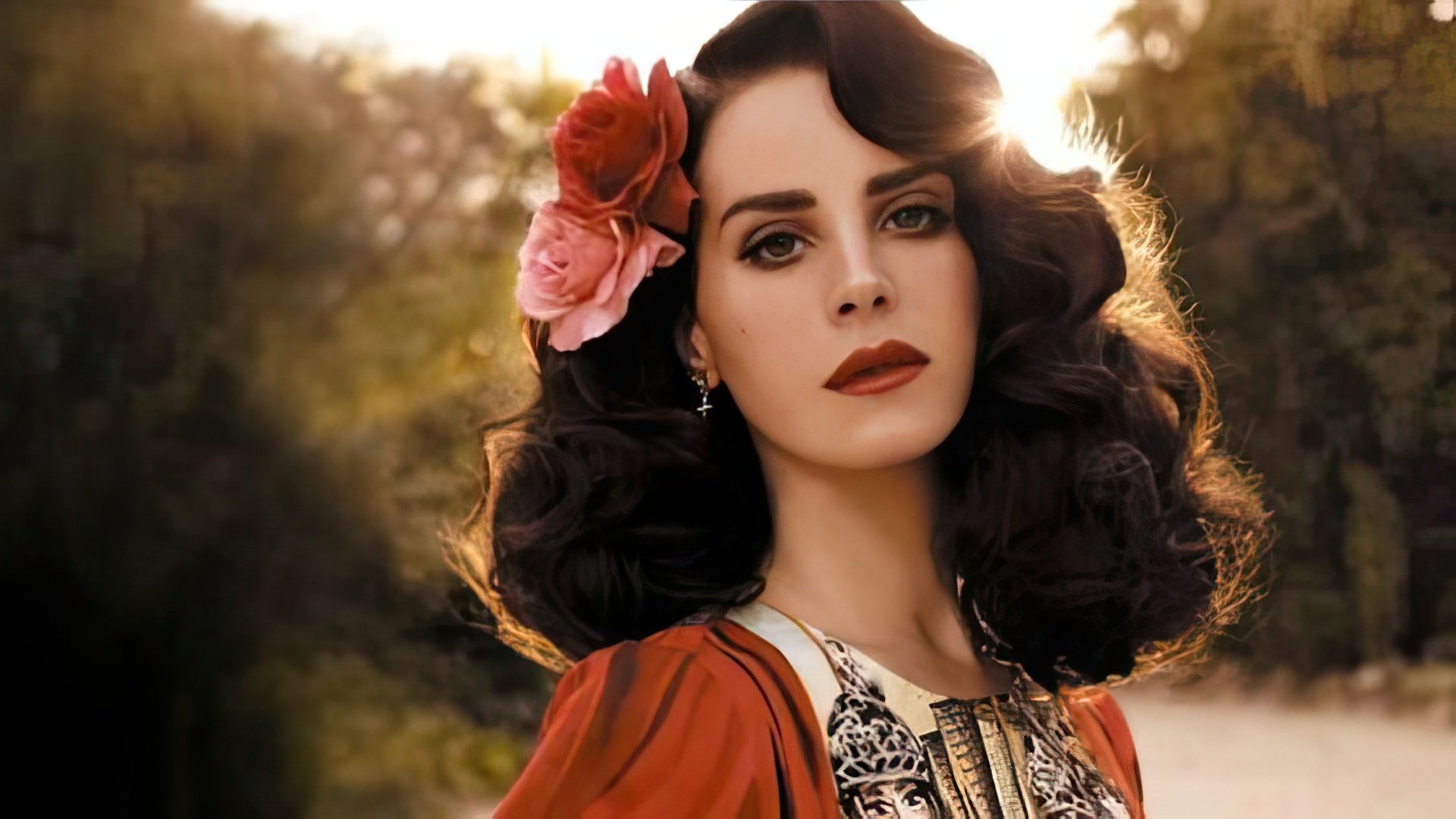 La distintiva cantante Lana Del Rey