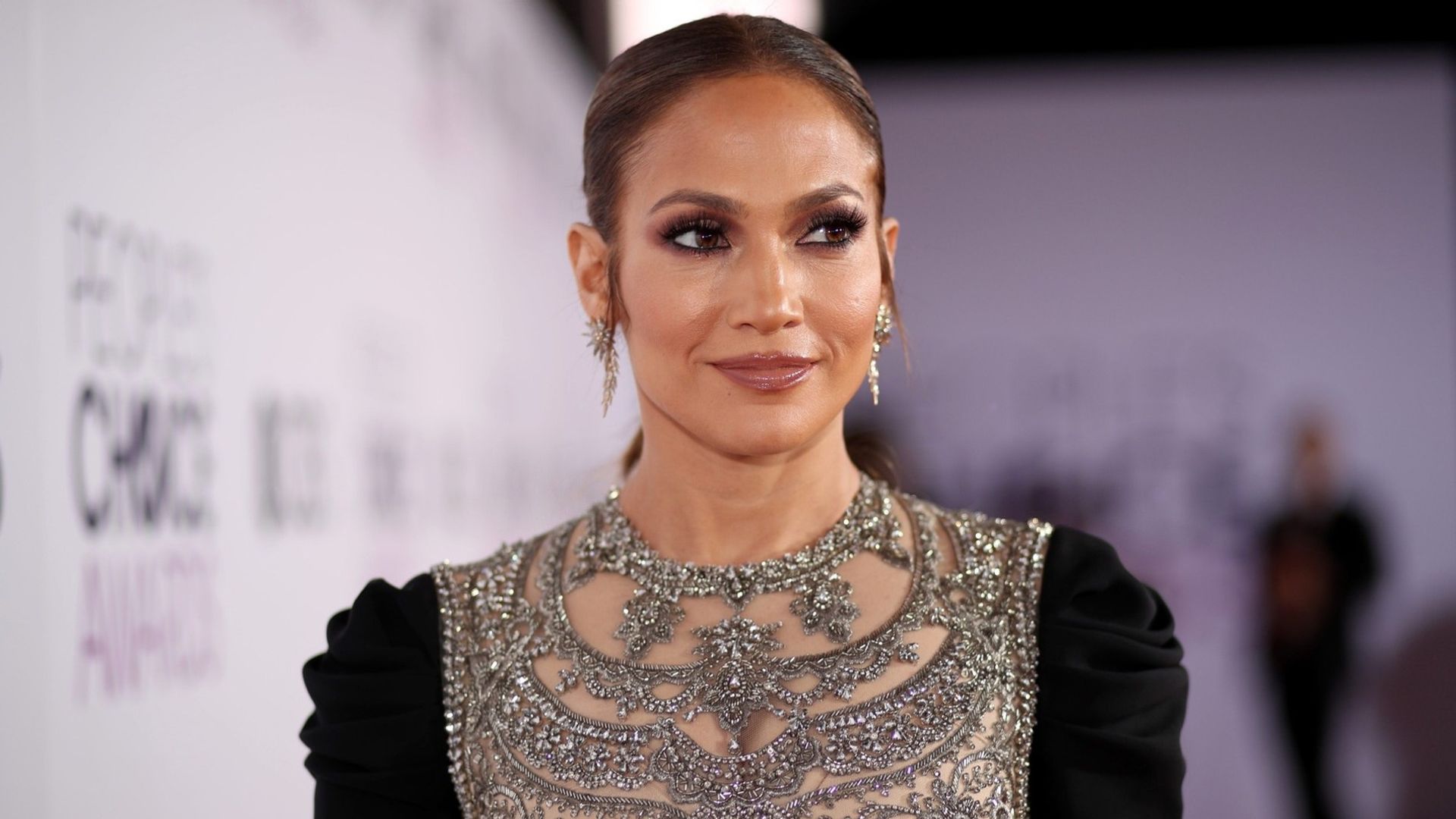Jennifer Lopez – Leo por Horóscopo