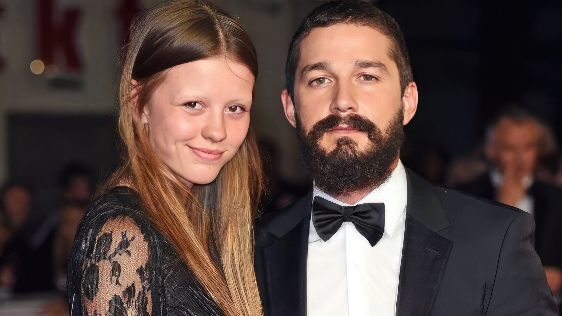 Mia Goth y Shia LaBeouf han estado saliendo desde 2012