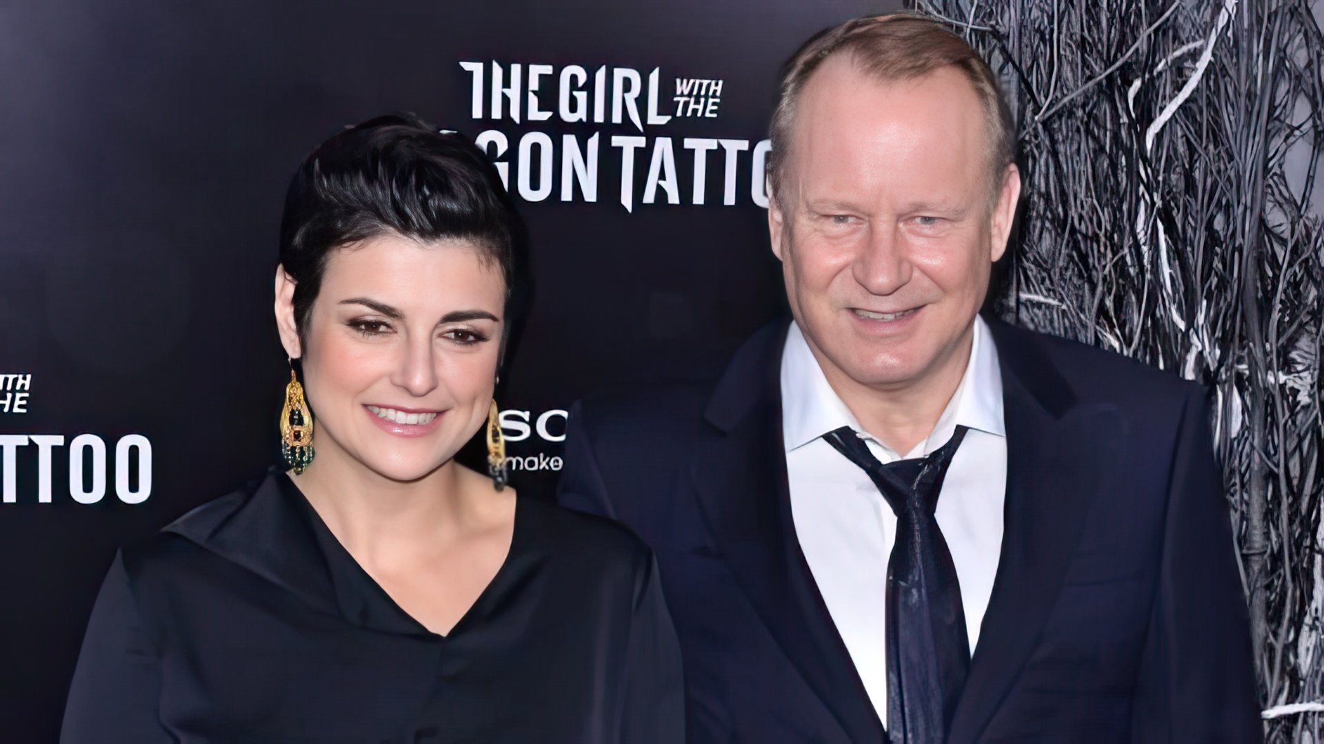 Stellan Skarsgård y Megan Everett