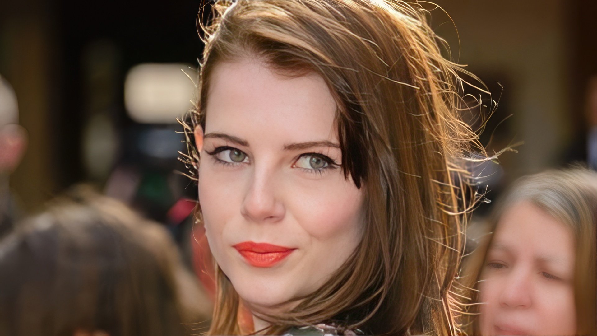 La actriz Lucy Boynton