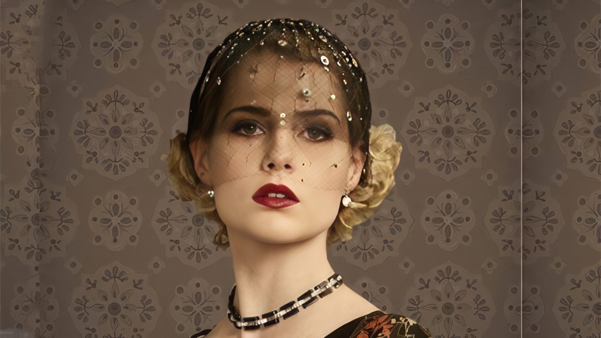 Lucy Boynton en Murder on the Orient Express