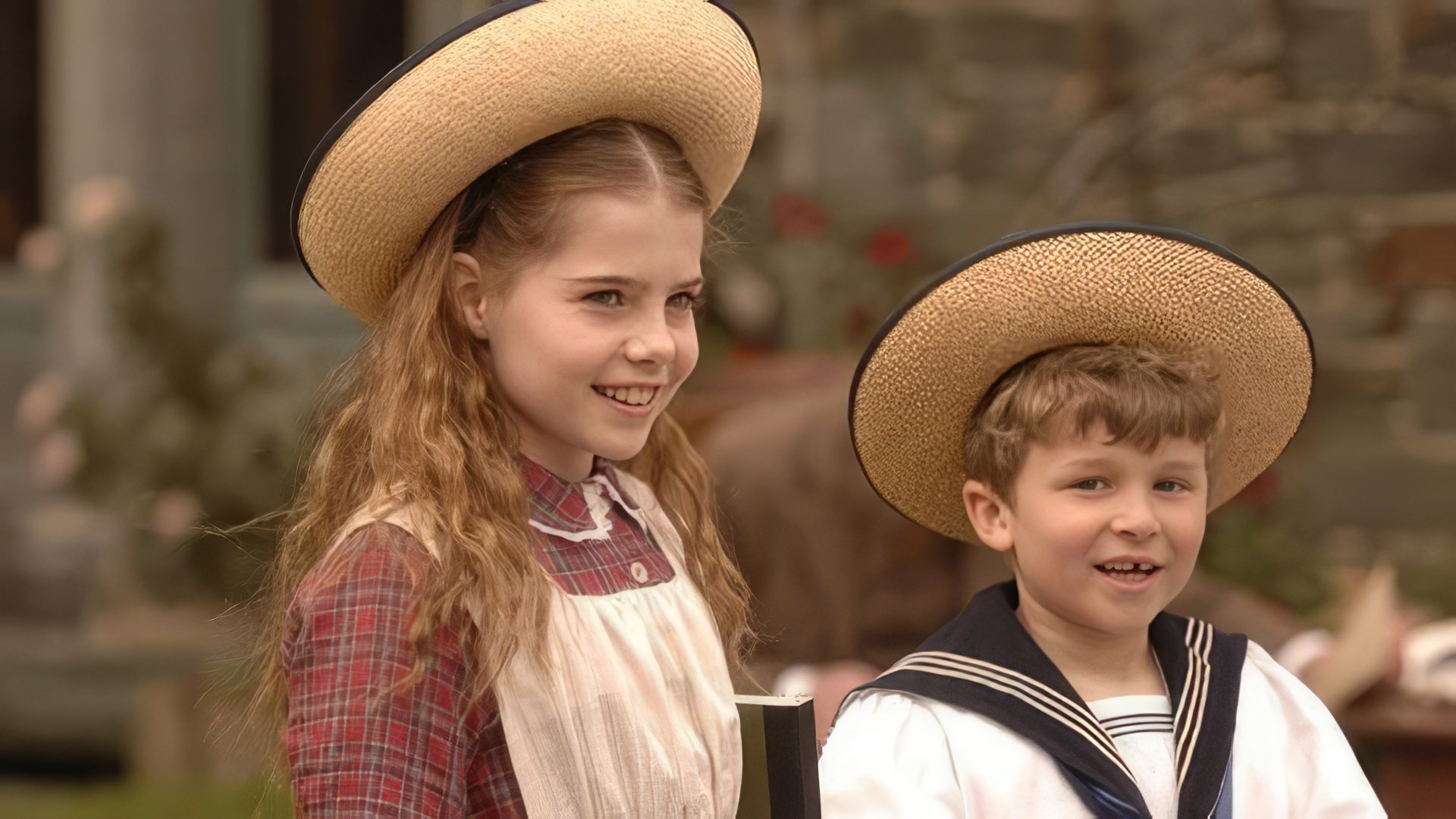 Lucy Boynton en la película "Miss Potter"