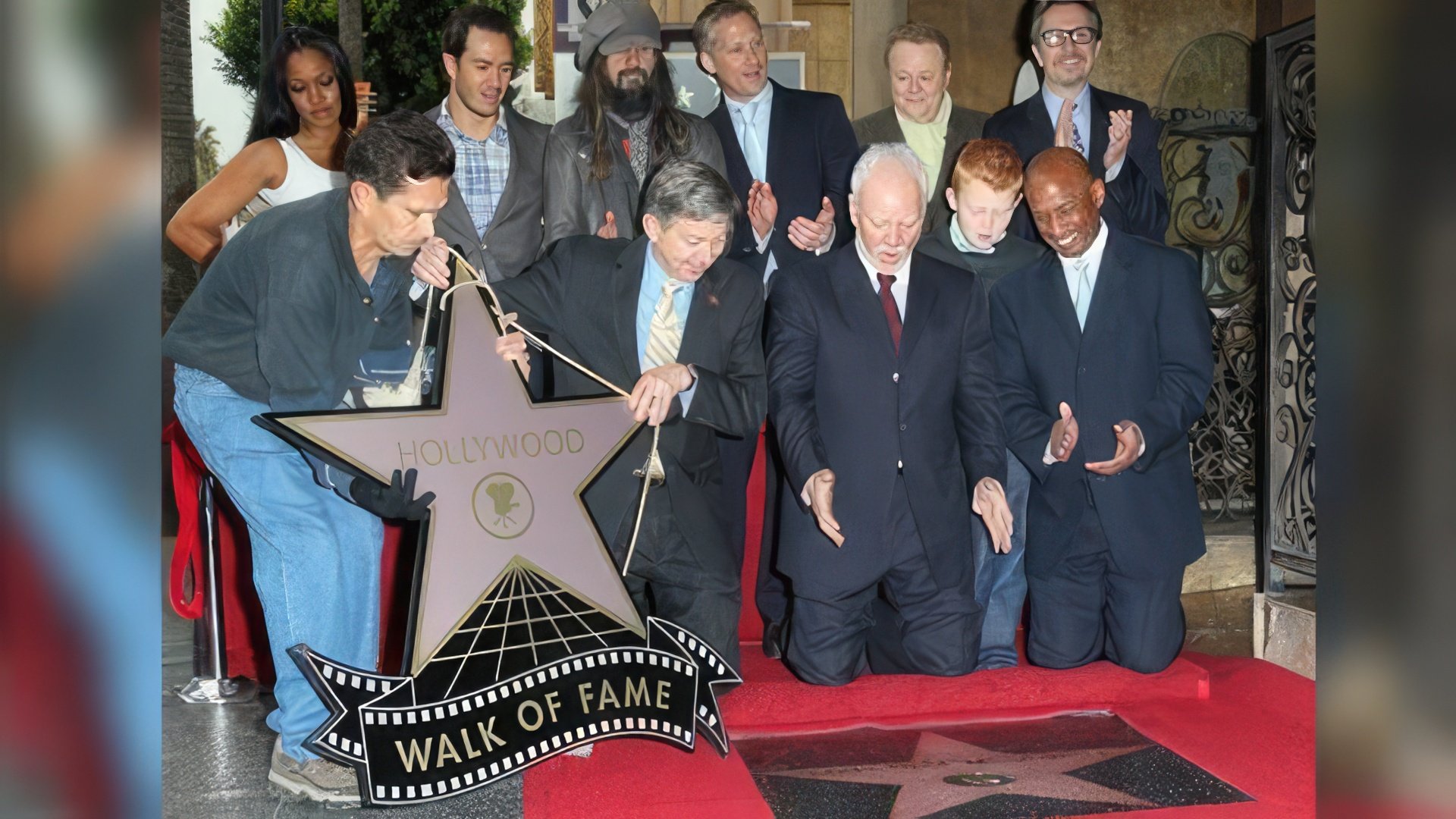 En 2012, la estrella de Malcolm McDowell brilló en el Paseo de la Fama de Hollywood