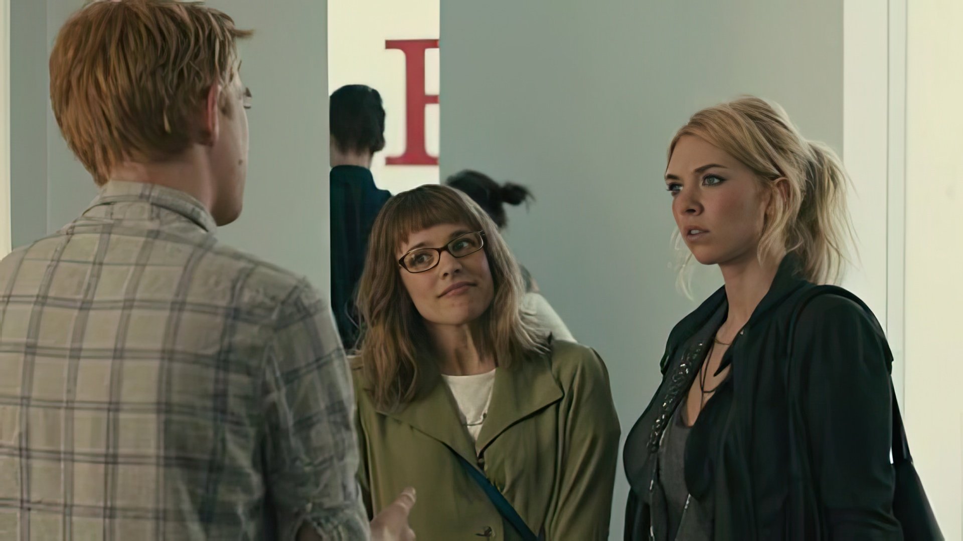 Vanessa Kirby en la película About Time