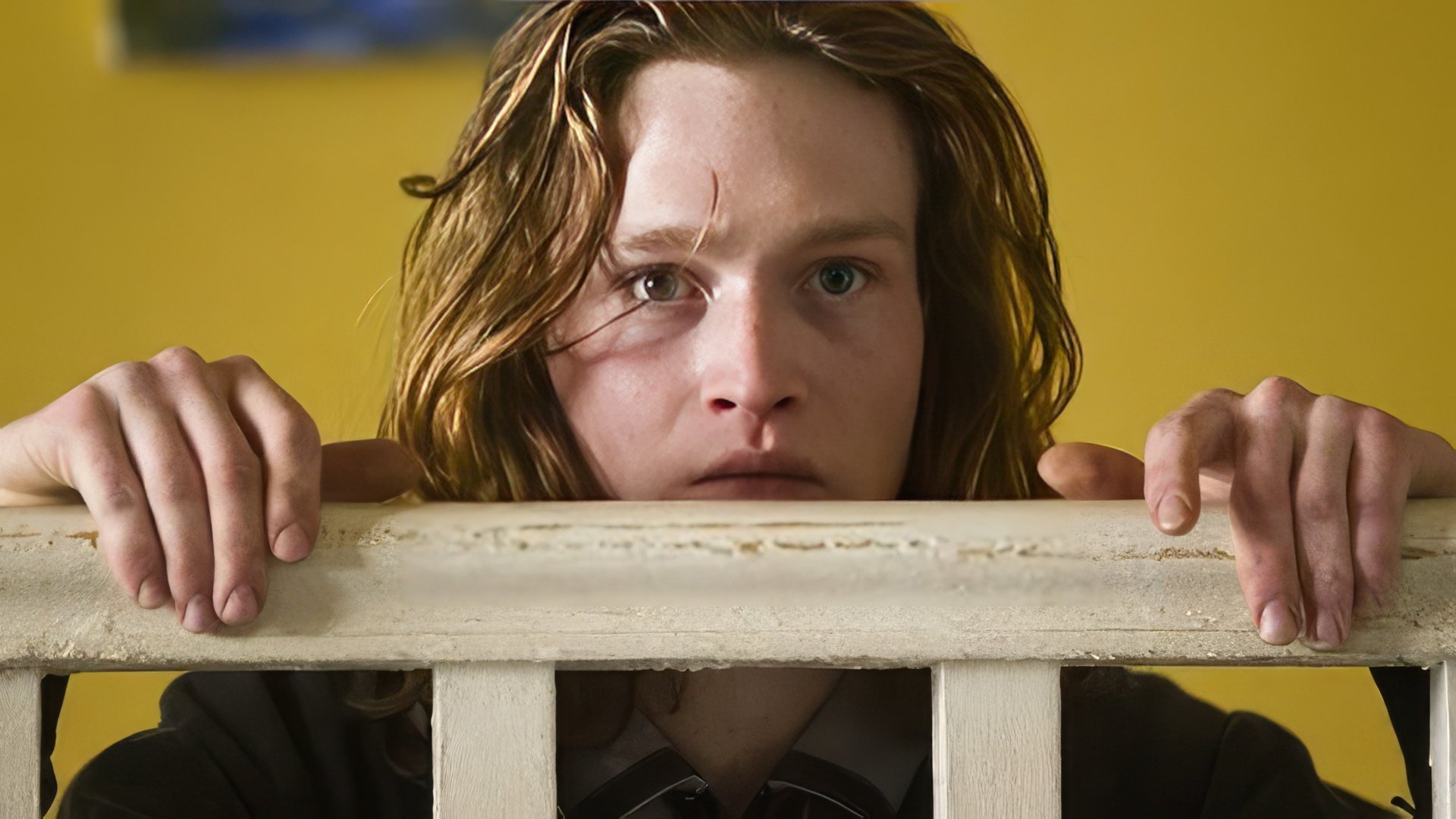En 'Byzantium', Caleb Landry Jones interpretó a un chico que muere de leucemia