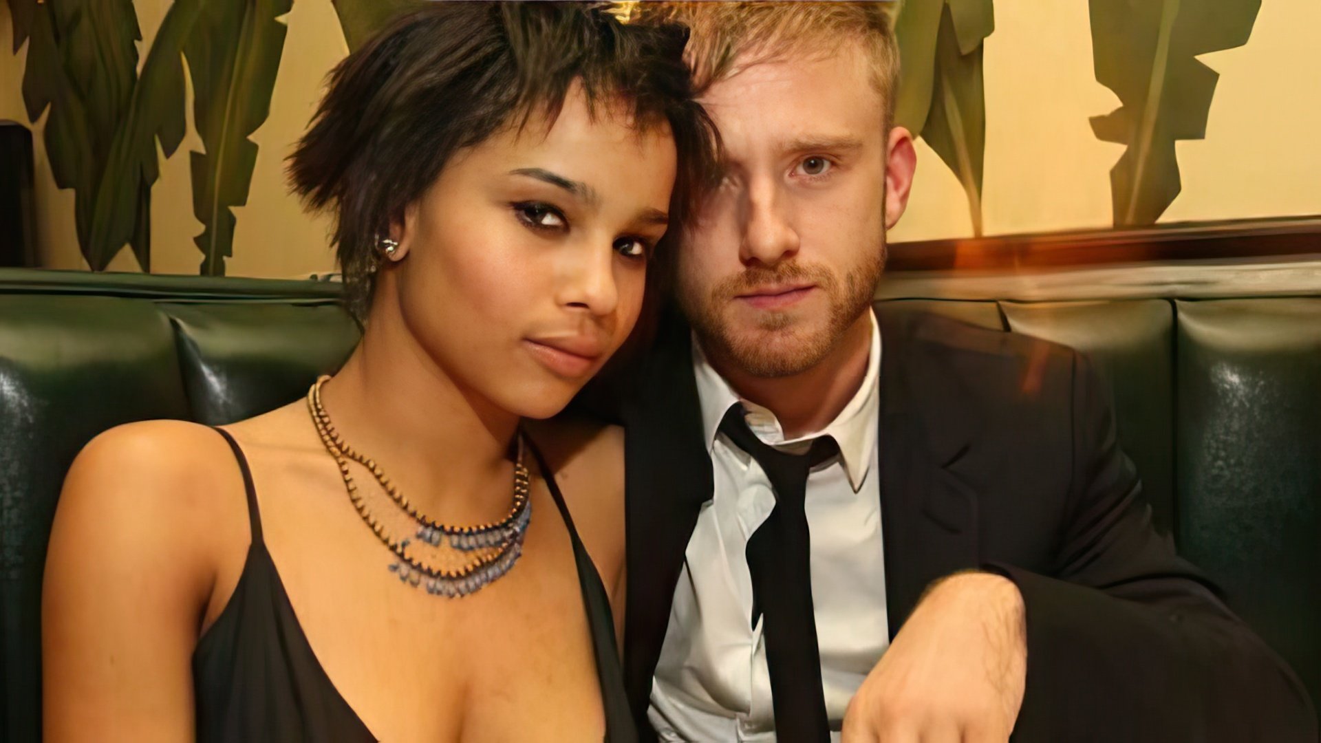 Ben Foster y Zoë Kravitz