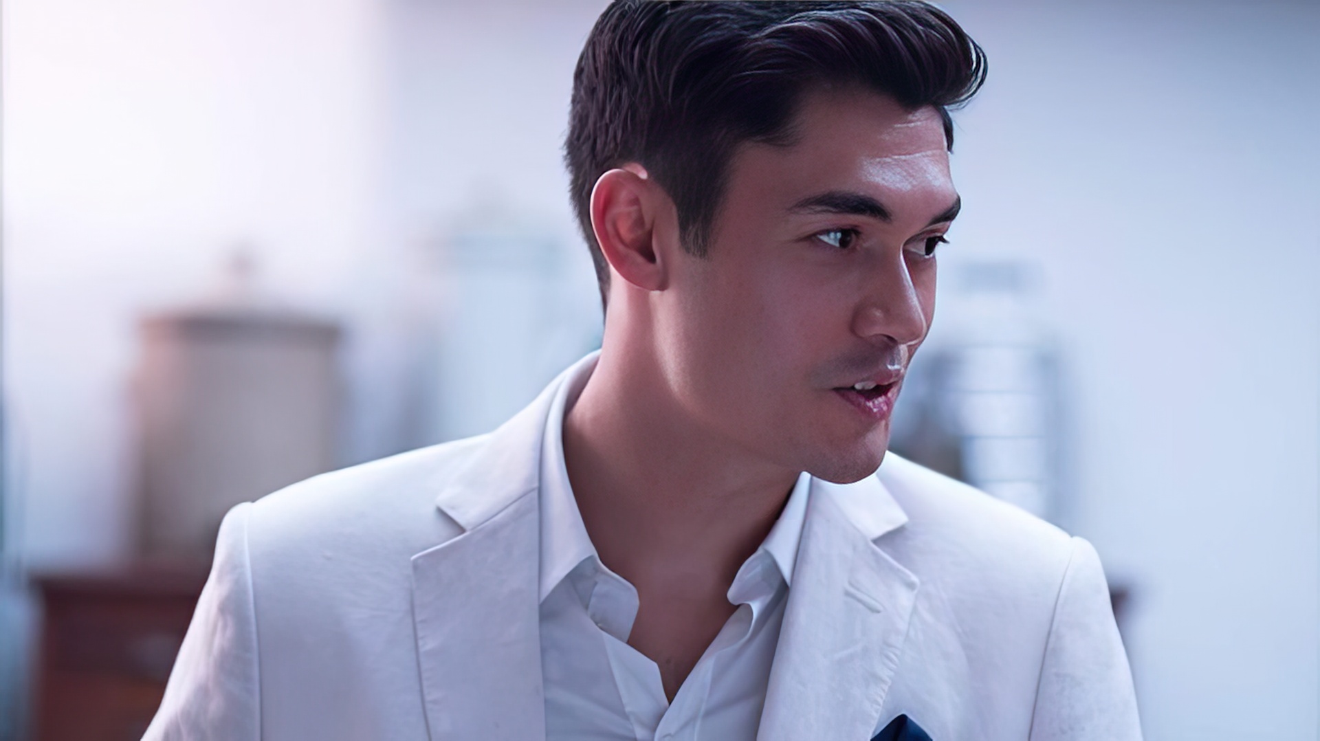 Henry Golding en 'Crazy Rich Asians'