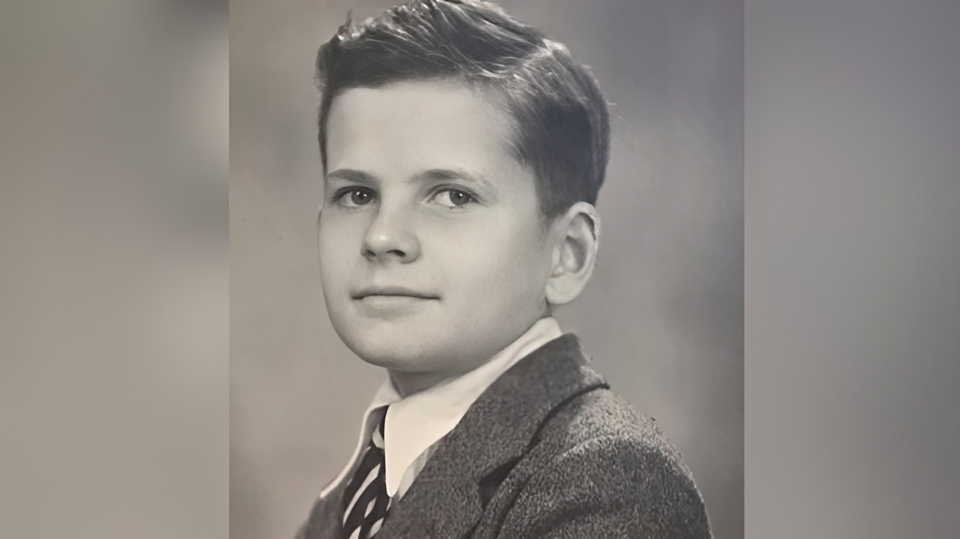 Ian Holm de niño