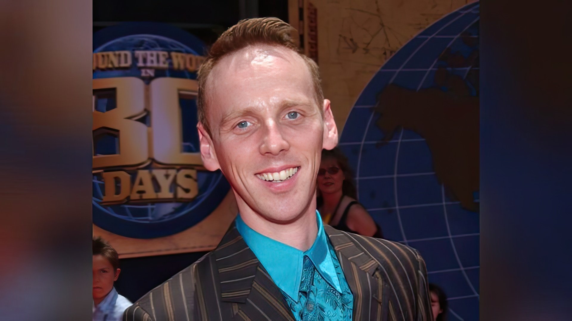 Ewen Bremner en el estreno de 'Around the World in 80 Days'