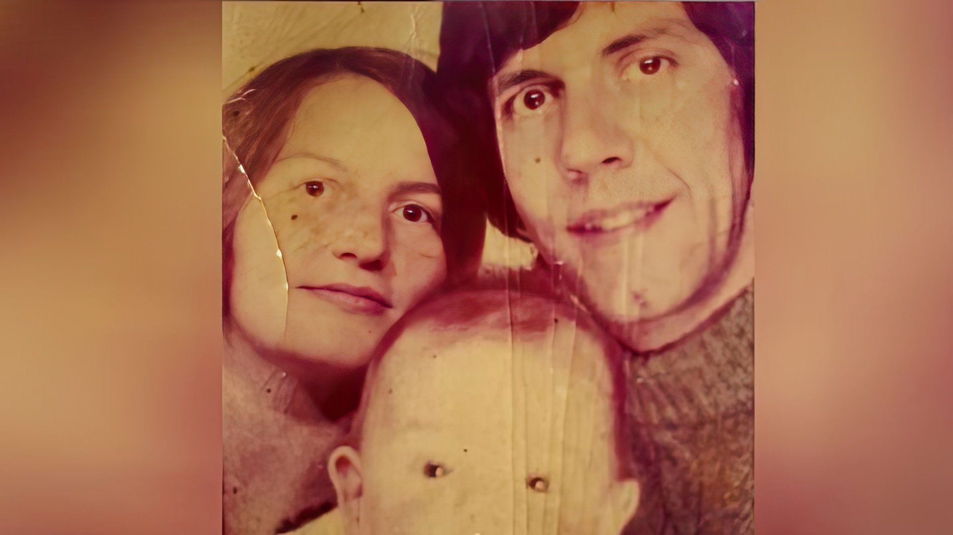 Nick Frost de niño con sus padres