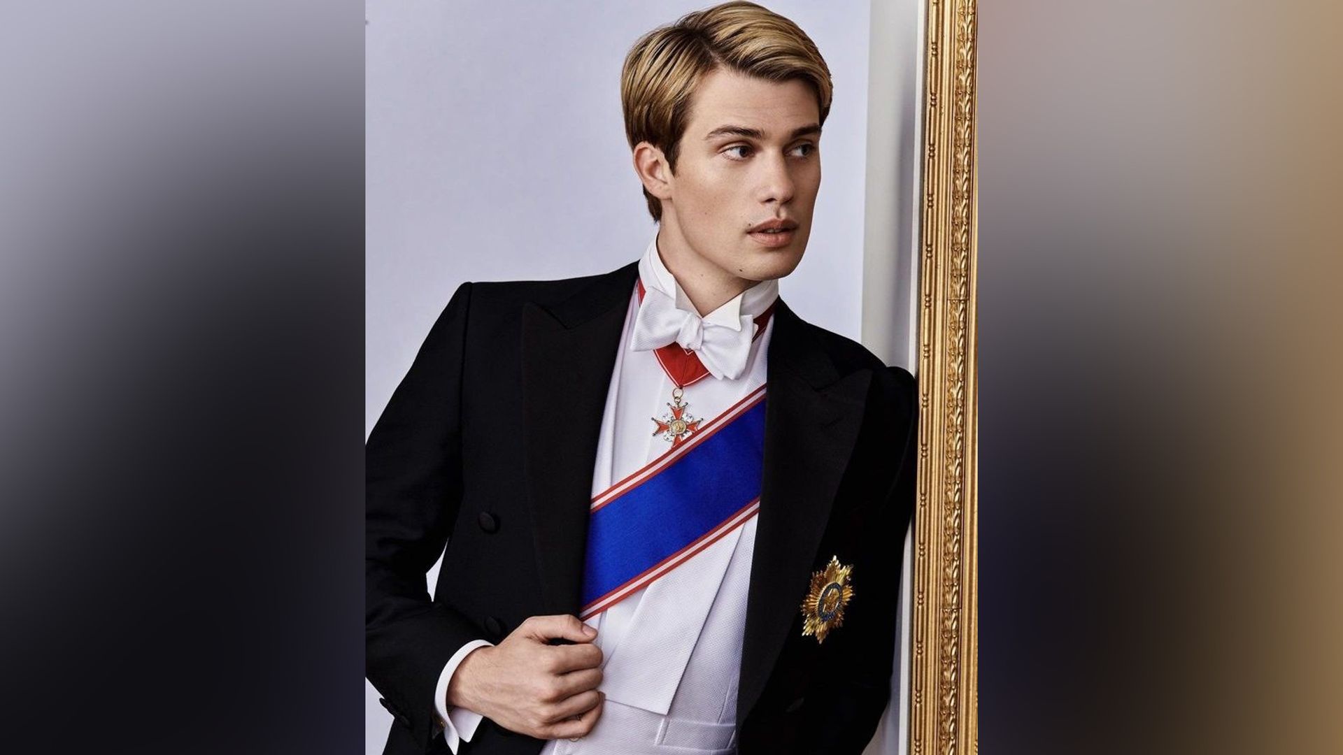 Nicholas Galitzine en 'Red, White, and Royal Blue'