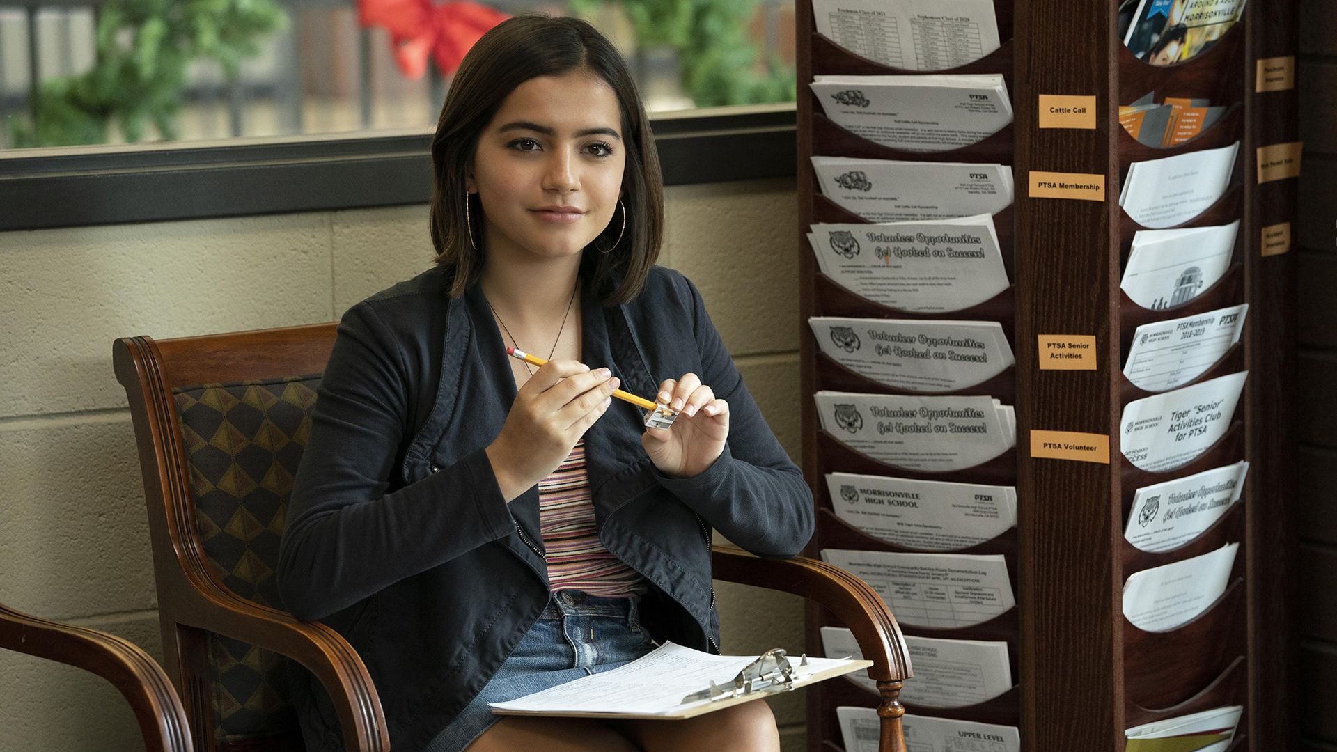 Isabela Moner en la película Instant Family