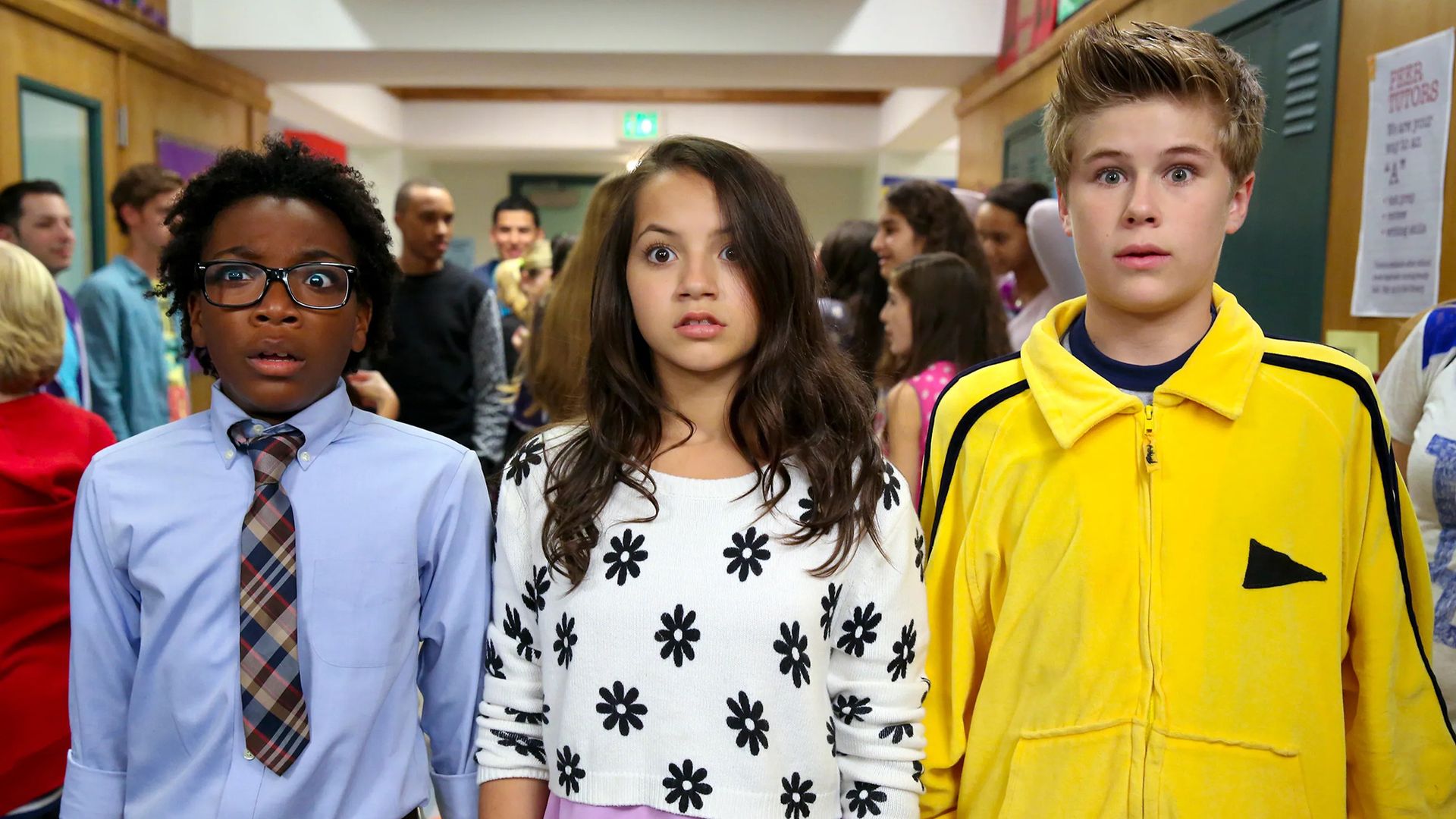 Isabela Moner en la serie 100 Things to Do Before High School