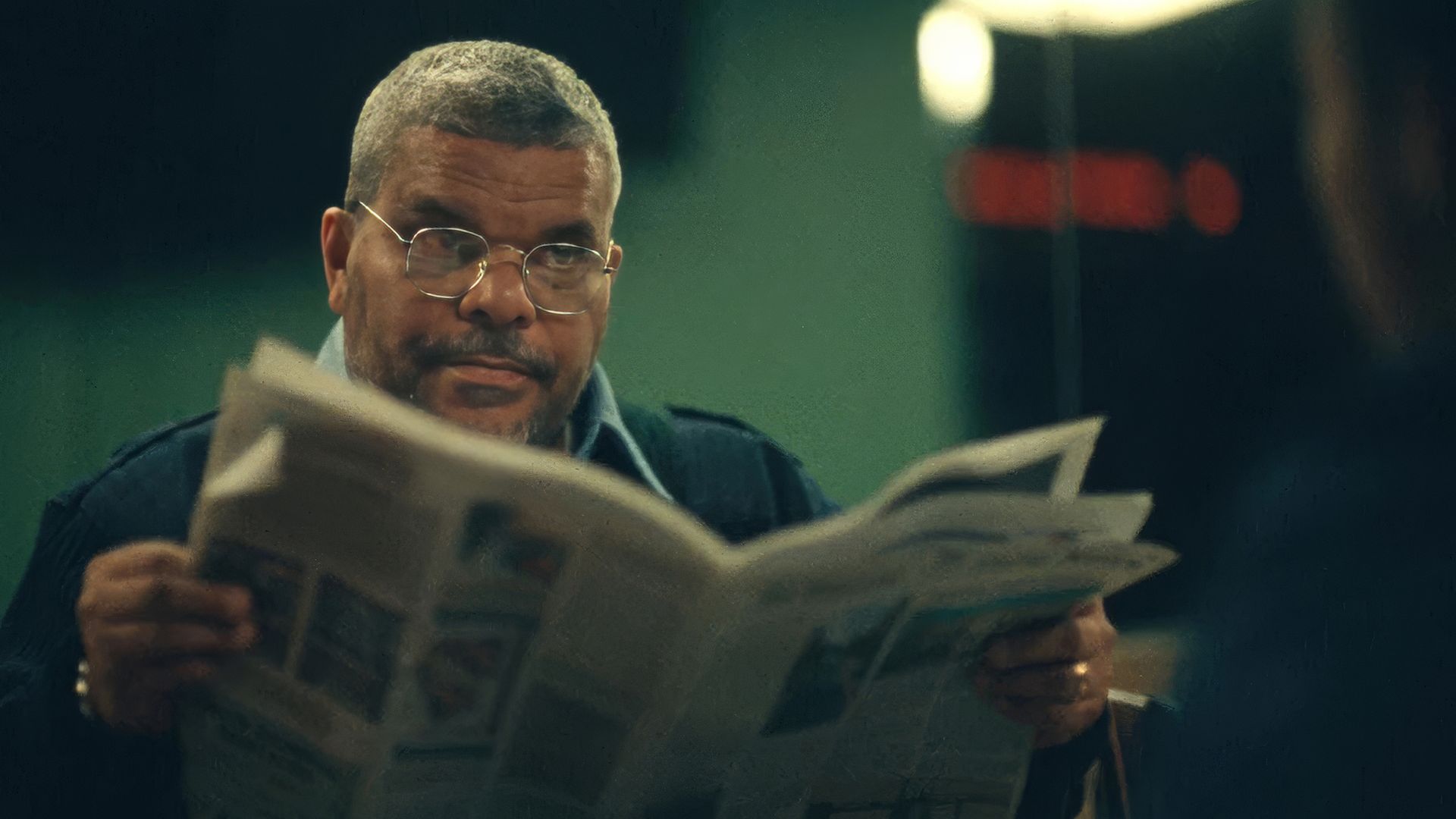 Luis Guzmán en la película 'Story Ave'