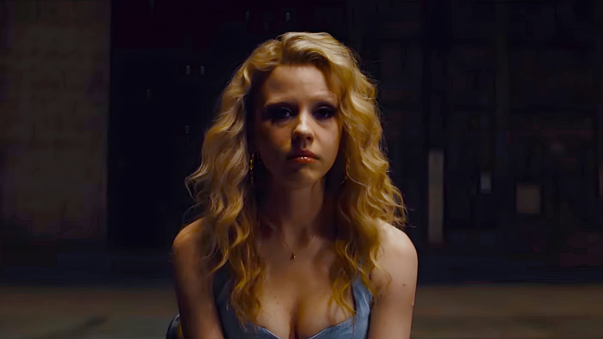 Mia Goth en la película MaXXXine