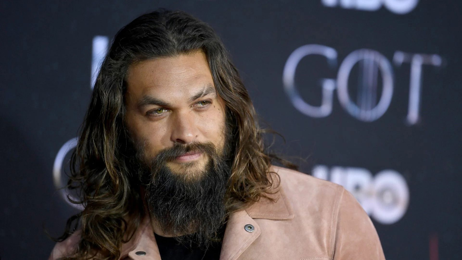 Actor Jason Momoa es Leo según el Horóscopo