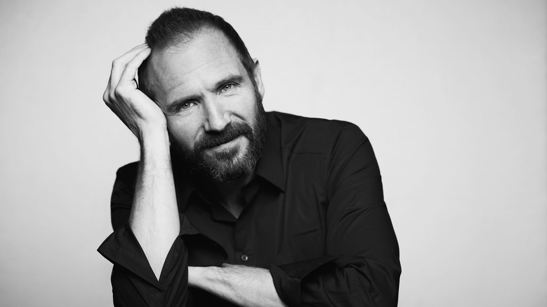 Actor Ralph Fiennes – Un Hombre Capricornio