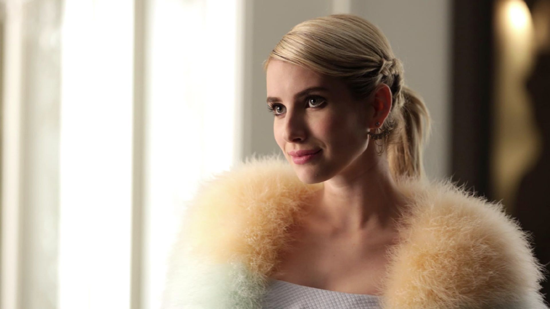 Encontrando una novia para su exmarido: Emma Roberts protagonizará una nueva comedia romántica