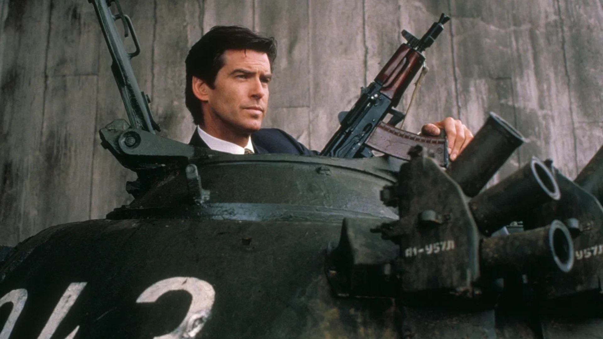 Pierce Brosnan como James Bond